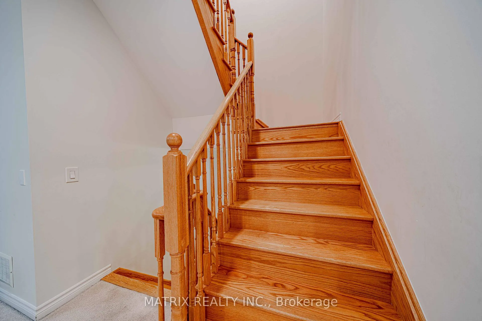 Photo 16 of 2349 Usman Road, Pickering, Brock Ridge — HOMEH
