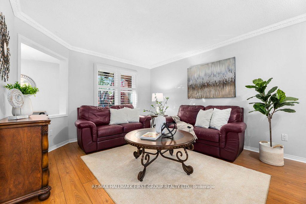 Photo 7 of 122 Thicket Crescent, Pickering, Highbush — HOMEH