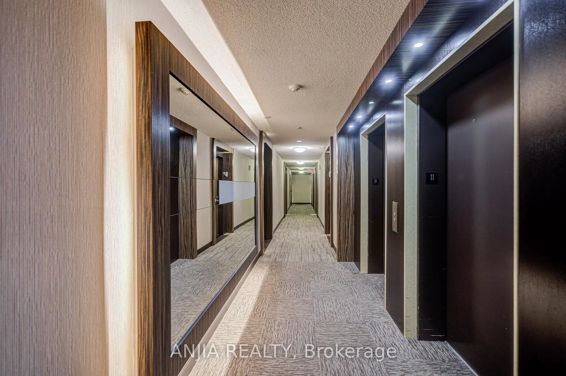 Photo 3 of Unit 1112, 273 South Park Road, Markham, Commerce Valley — HOMEH