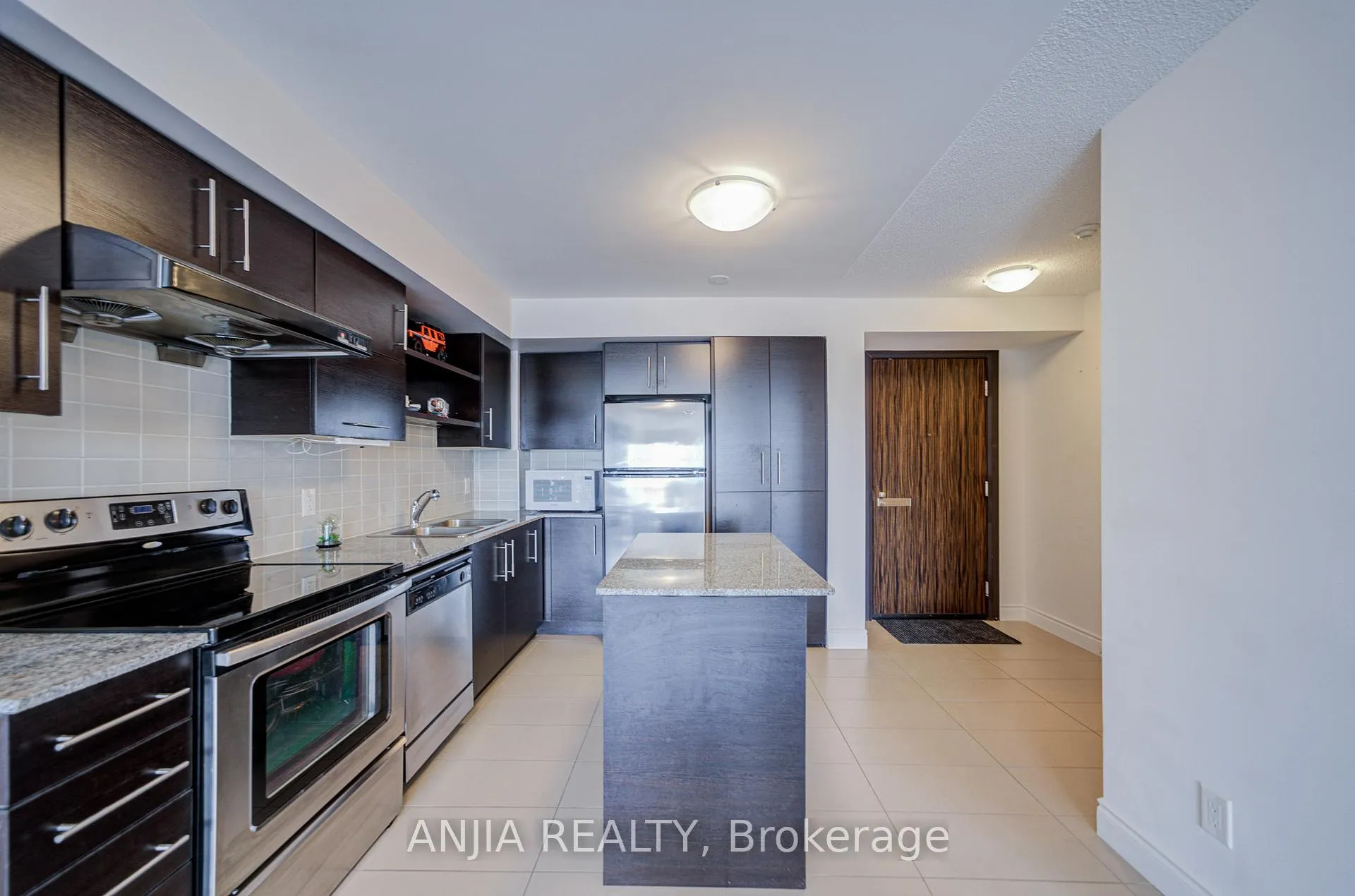 Photo 8 of Unit 1112, 273 South Park Road, Markham, Commerce Valley — HOMEH