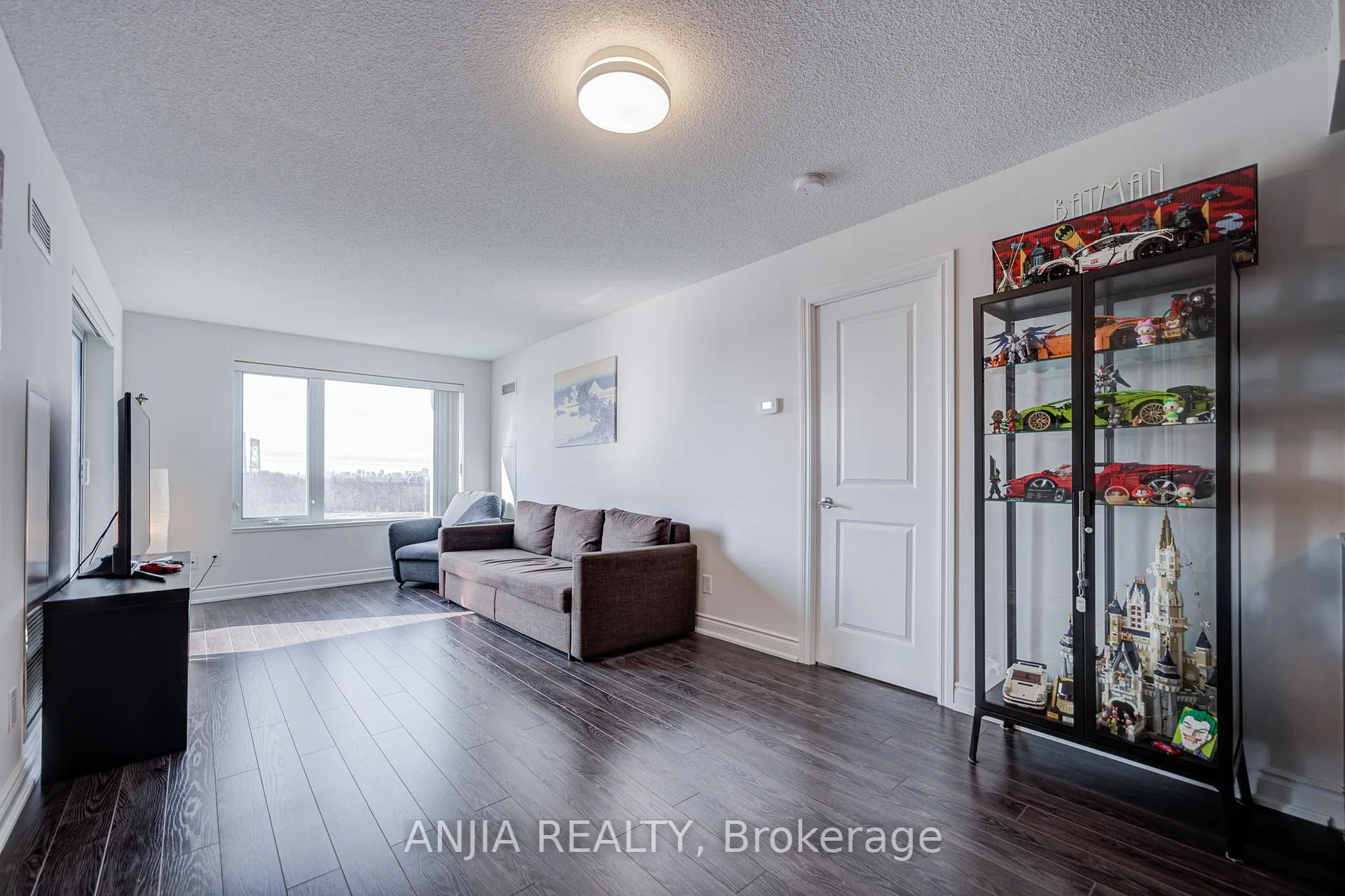 Photo 9 of Unit 1112, 273 South Park Road, Markham, Commerce Valley — HOMEH