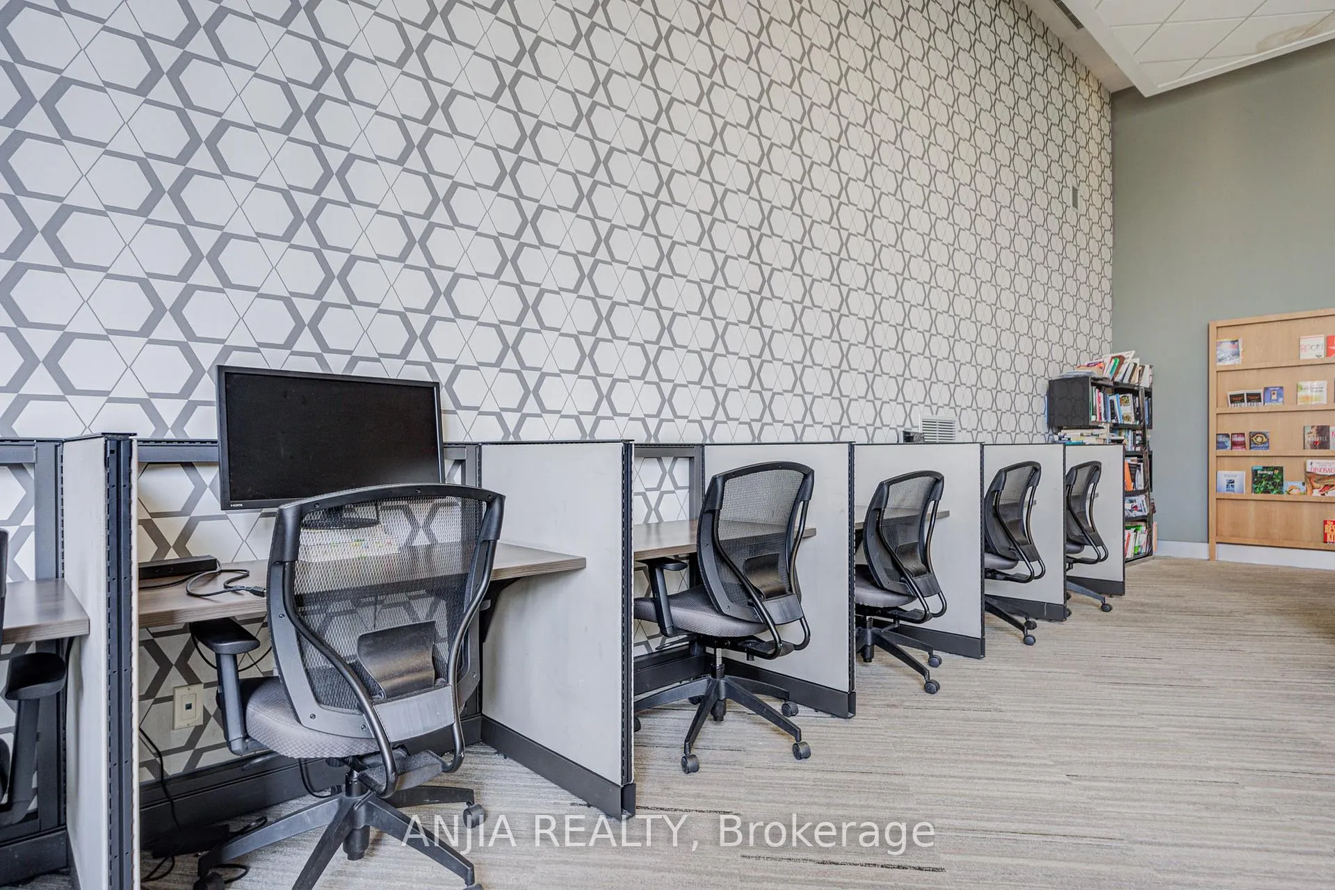 Photo 26 of Unit 1112, 273 South Park Road, Markham, Commerce Valley — HOMEH