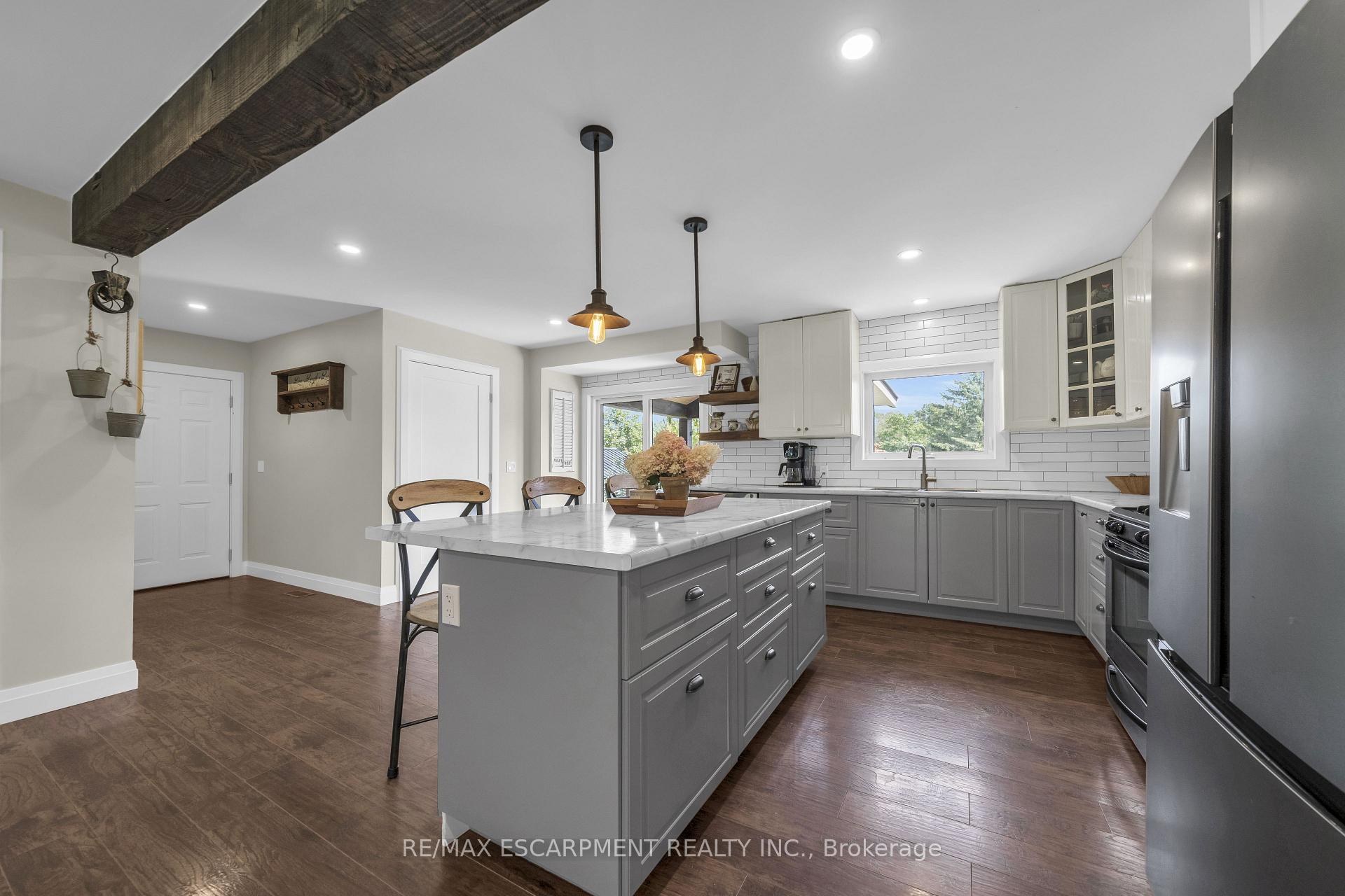 Photo 9 of 1793 Balfour Street, Pelham, North Pelham — HOMEH