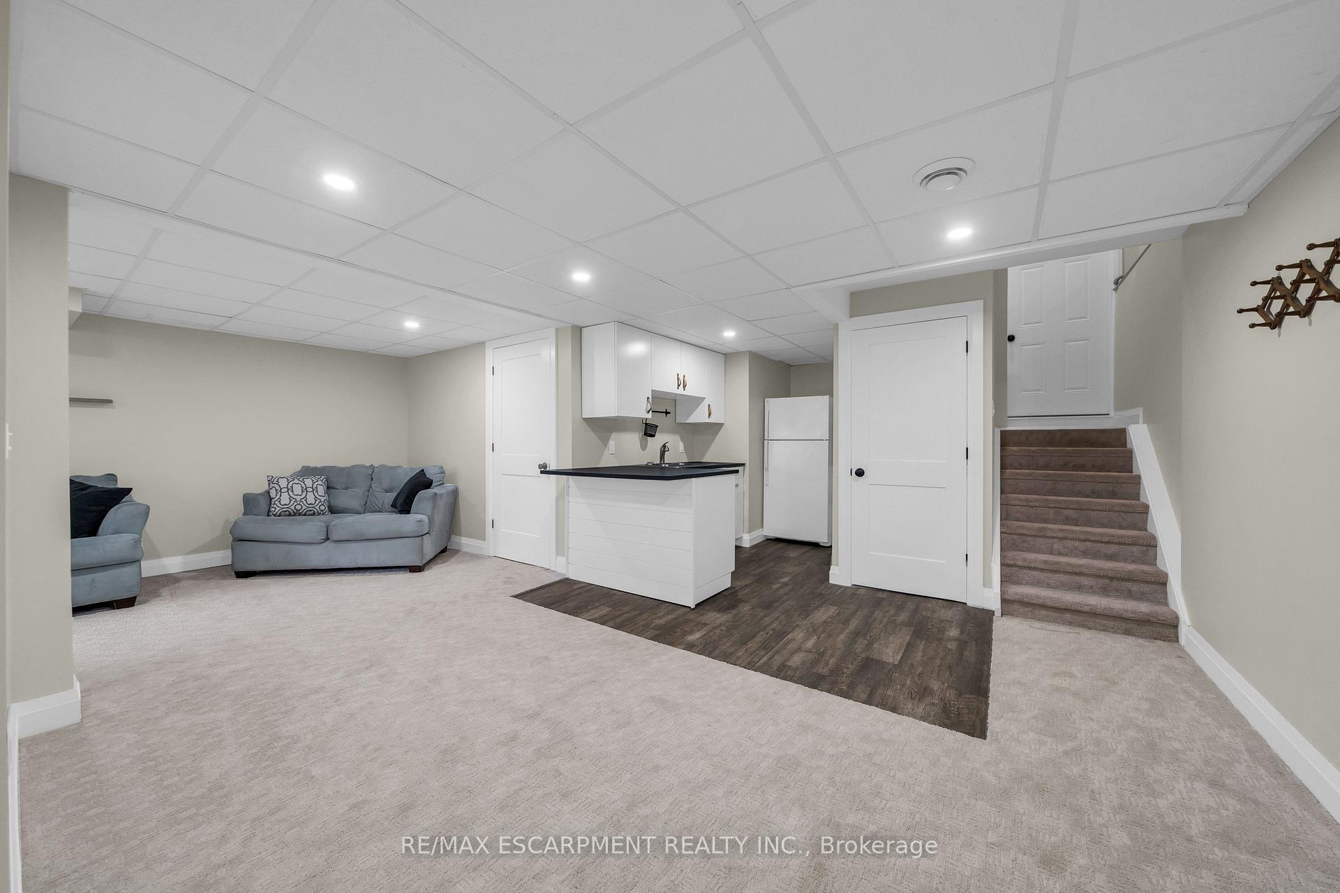 Photo 23 of 1793 Balfour Street, Pelham, North Pelham — HOMEH