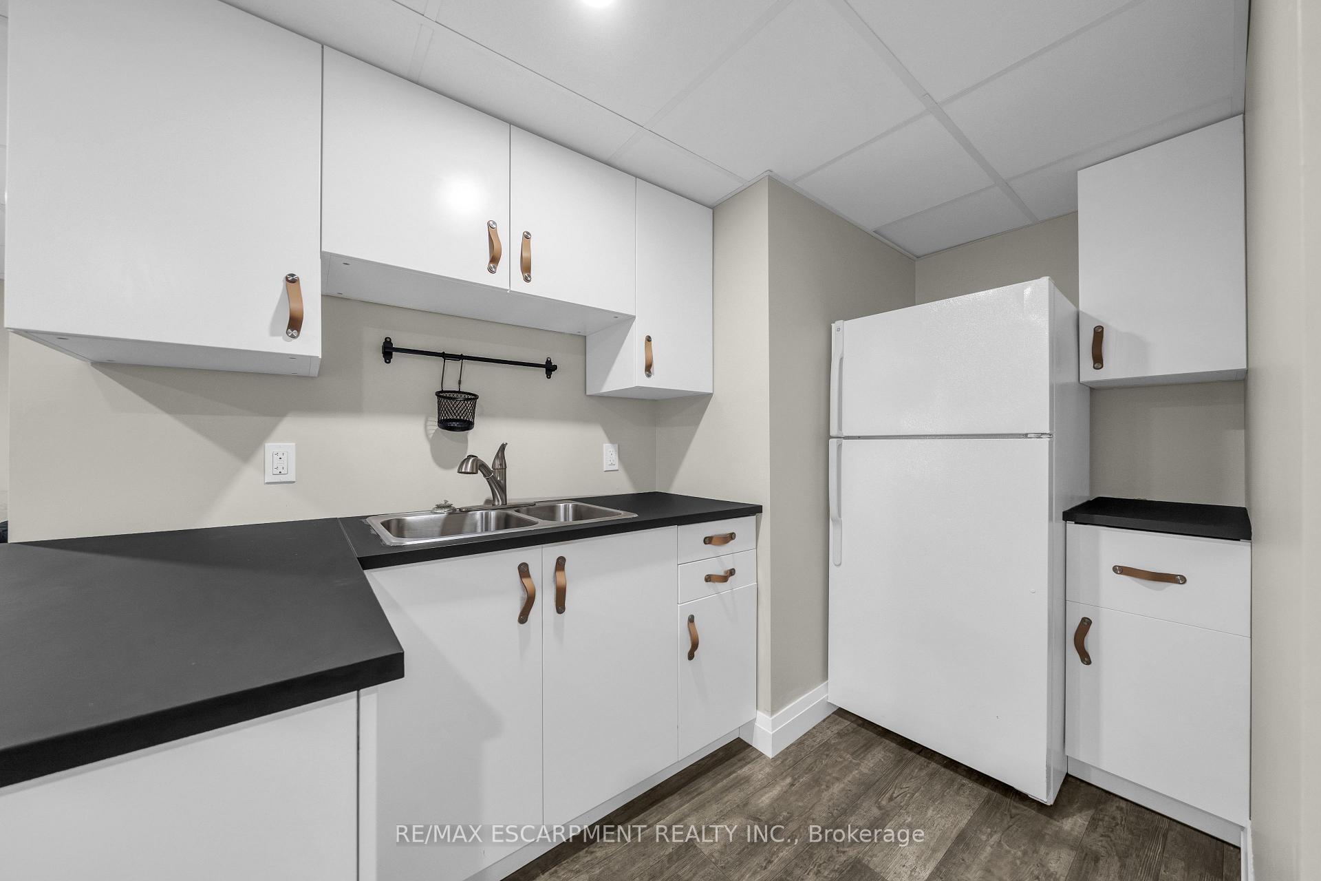 Photo 24 of 1793 Balfour Street, Pelham, North Pelham — HOMEH