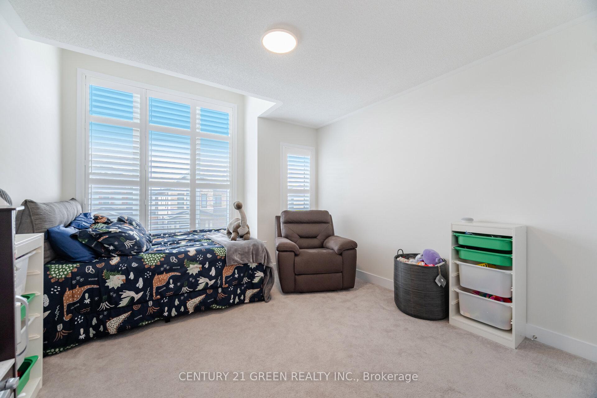 Photo 19 of 608 Leatherleaf Landing, Milton, Cobban — HOMEH