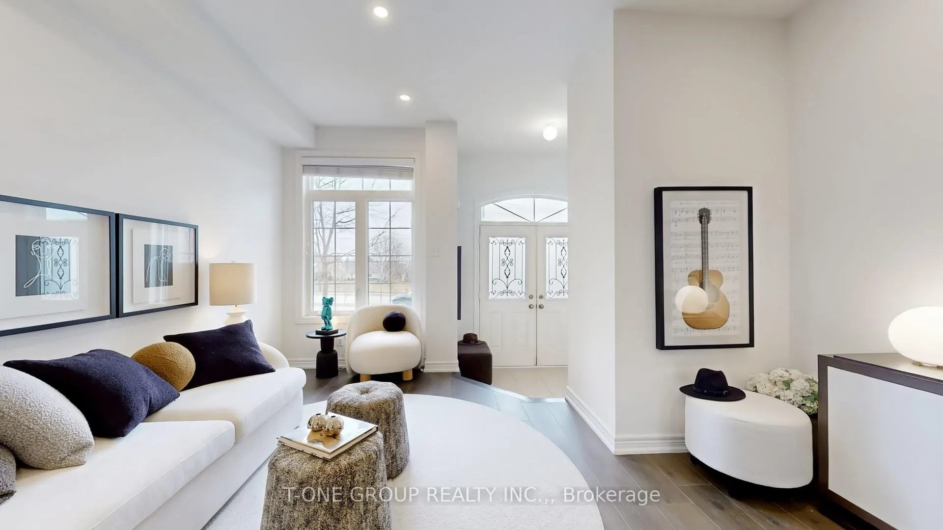 Photo 4 of 88 Christian Ritter Drive, Markham, Berczy — HOMEH