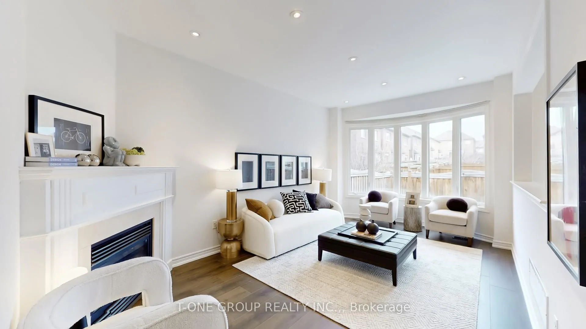 Photo 10 of 88 Christian Ritter Drive, Markham, Berczy — HOMEH
