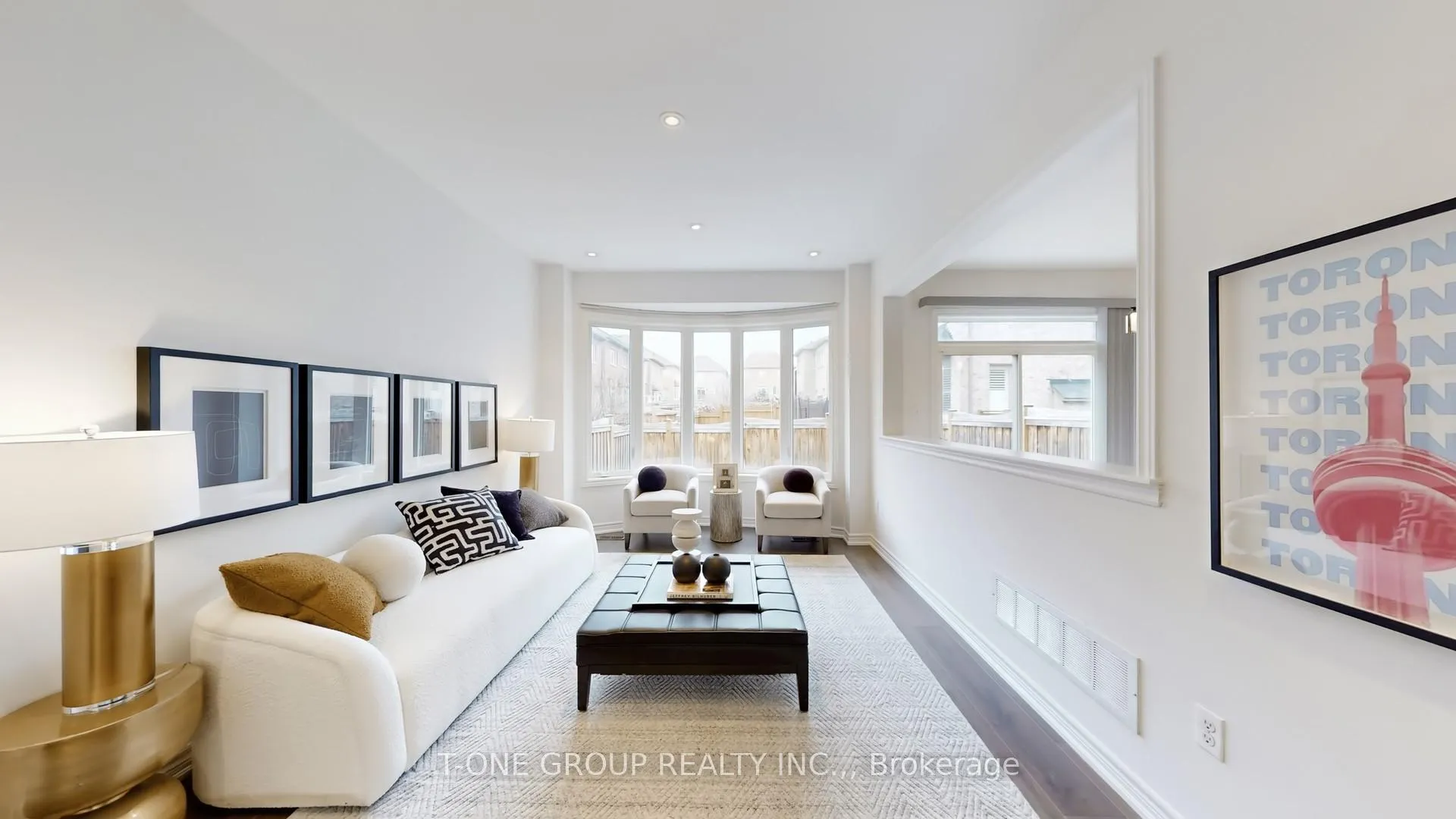 Photo 11 of 88 Christian Ritter Drive, Markham, Berczy — HOMEH