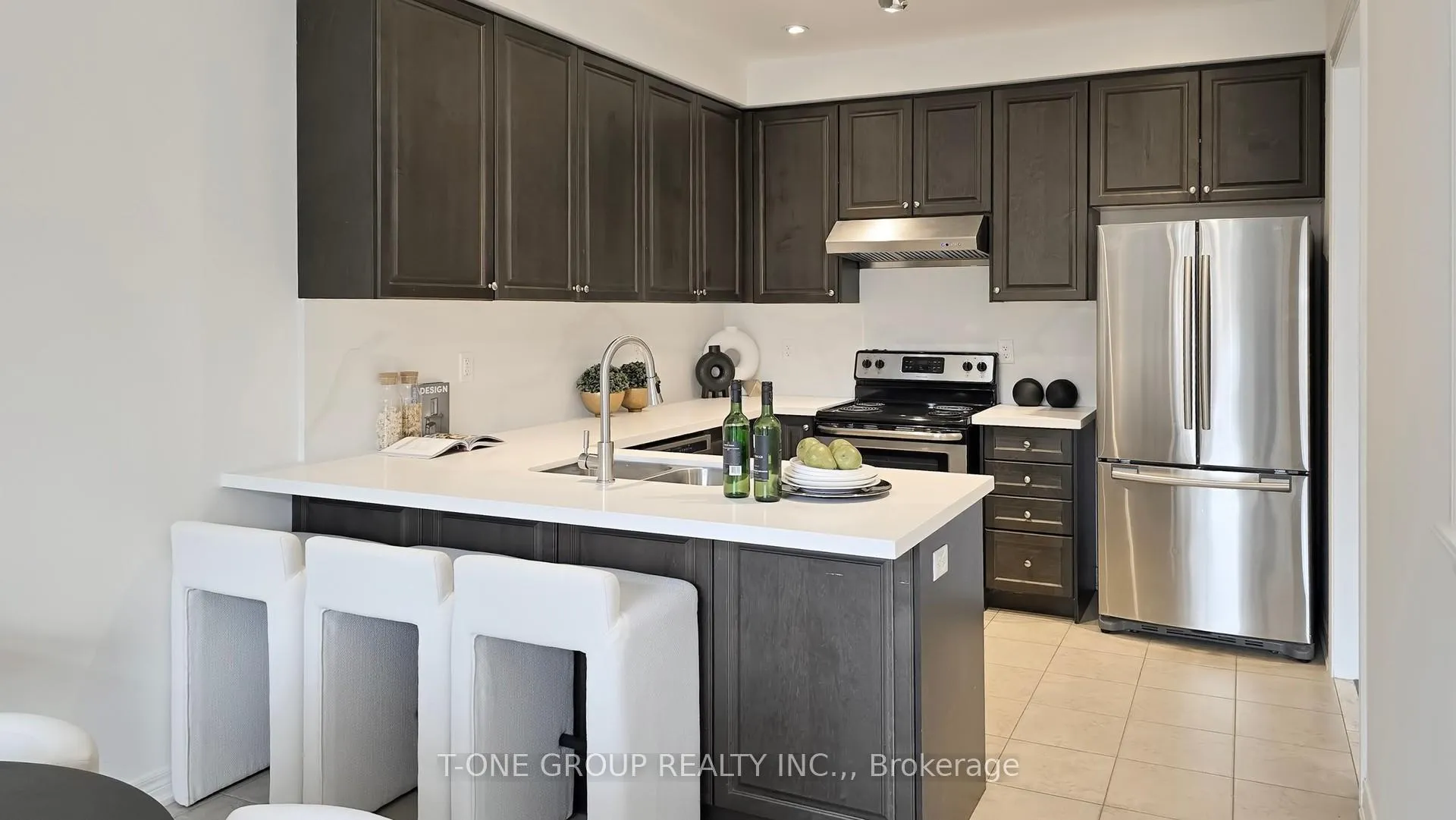 Photo 16 of 88 Christian Ritter Drive, Markham, Berczy — HOMEH