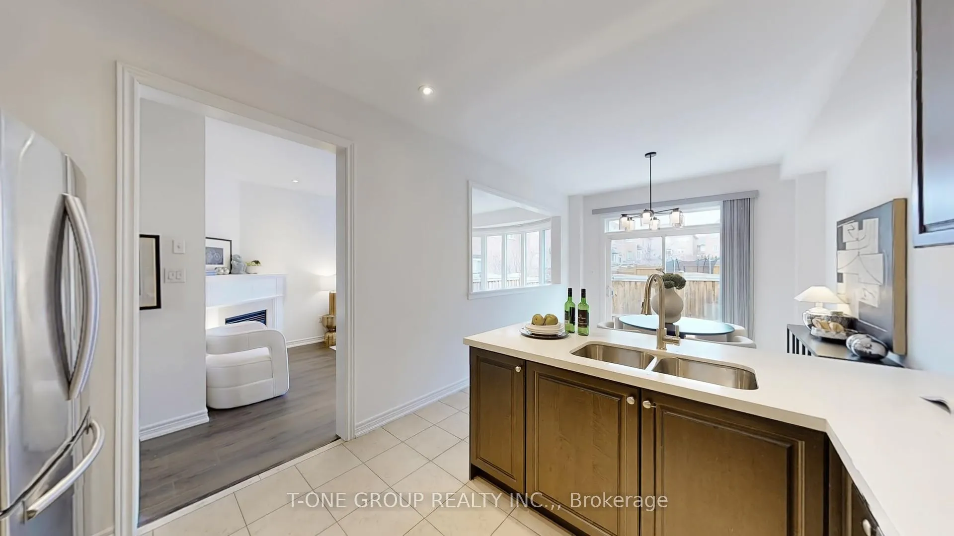 Photo 19 of 88 Christian Ritter Drive, Markham, Berczy — HOMEH