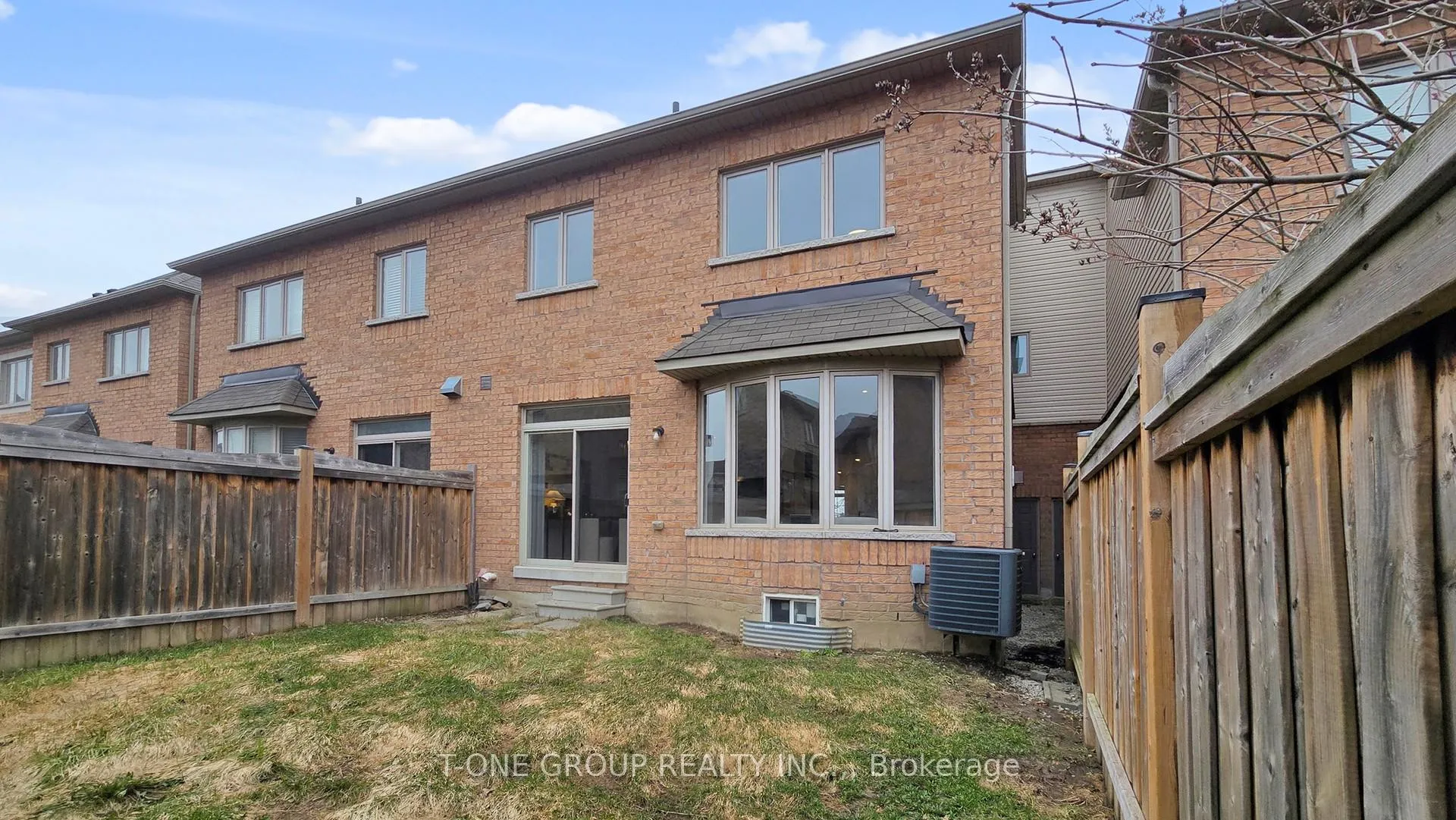 Photo 47 of 88 Christian Ritter Drive, Markham, Berczy — HOMEH