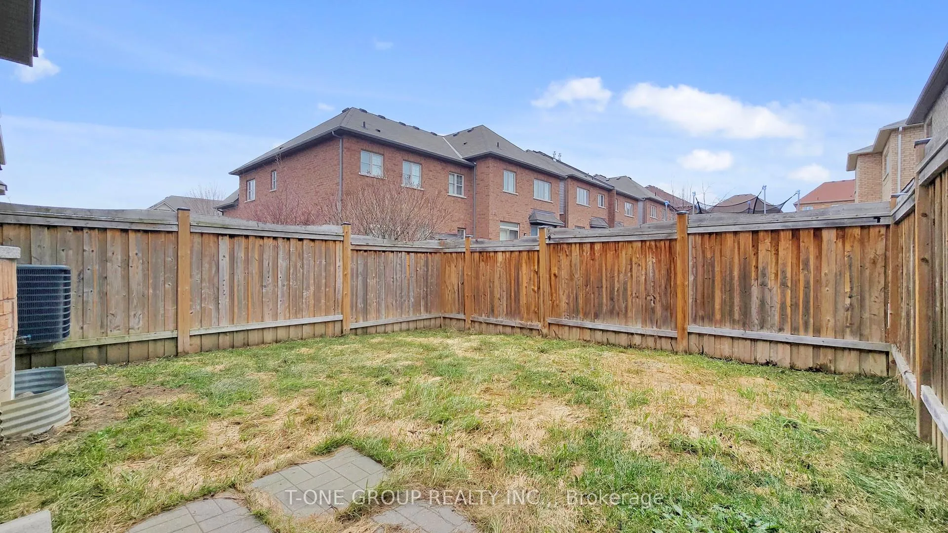 Photo 49 of 88 Christian Ritter Drive, Markham, Berczy — HOMEH