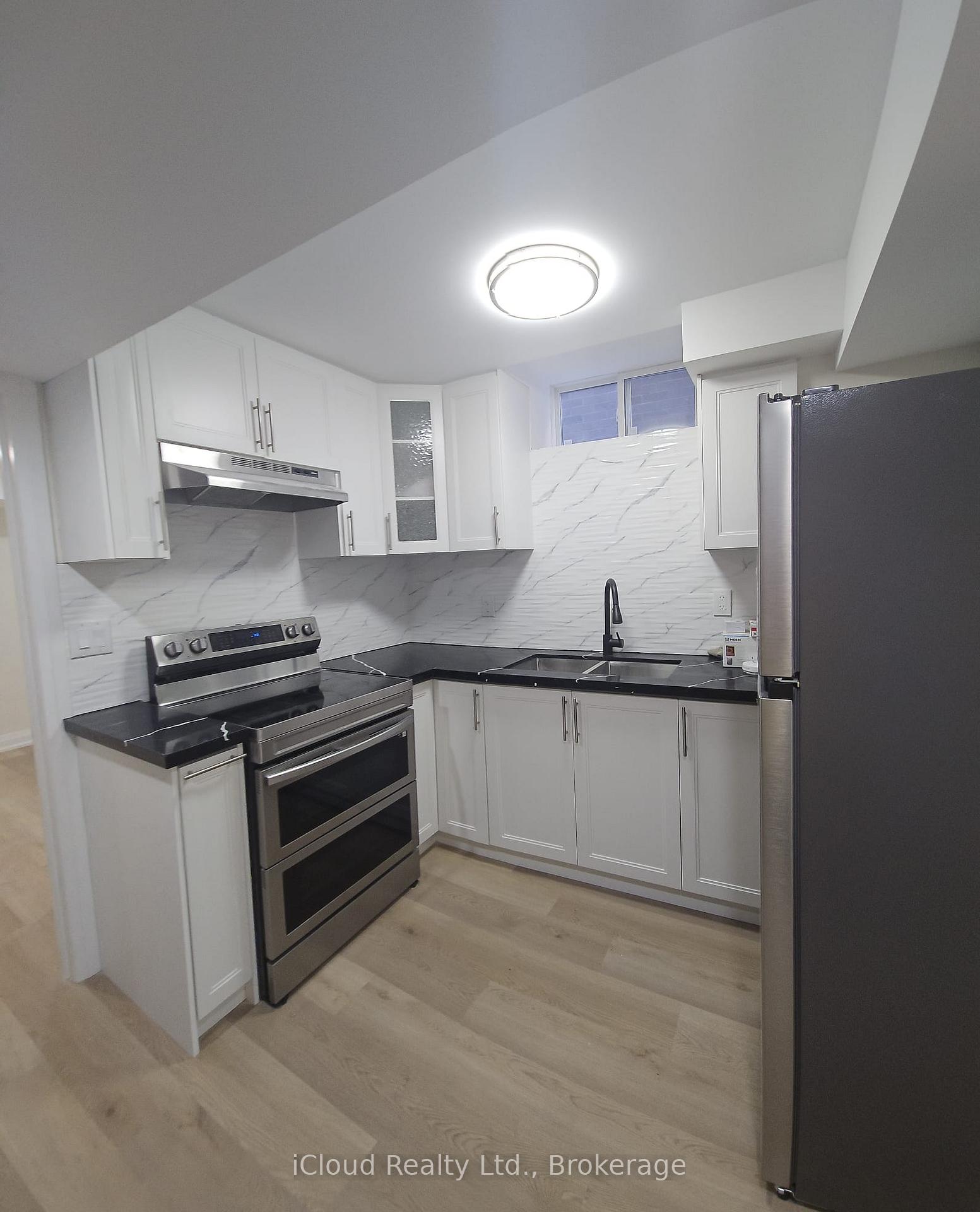 Photo 1 of 1142 Skyridge Blvd, Pickering, Rural Pickering — HOMEH