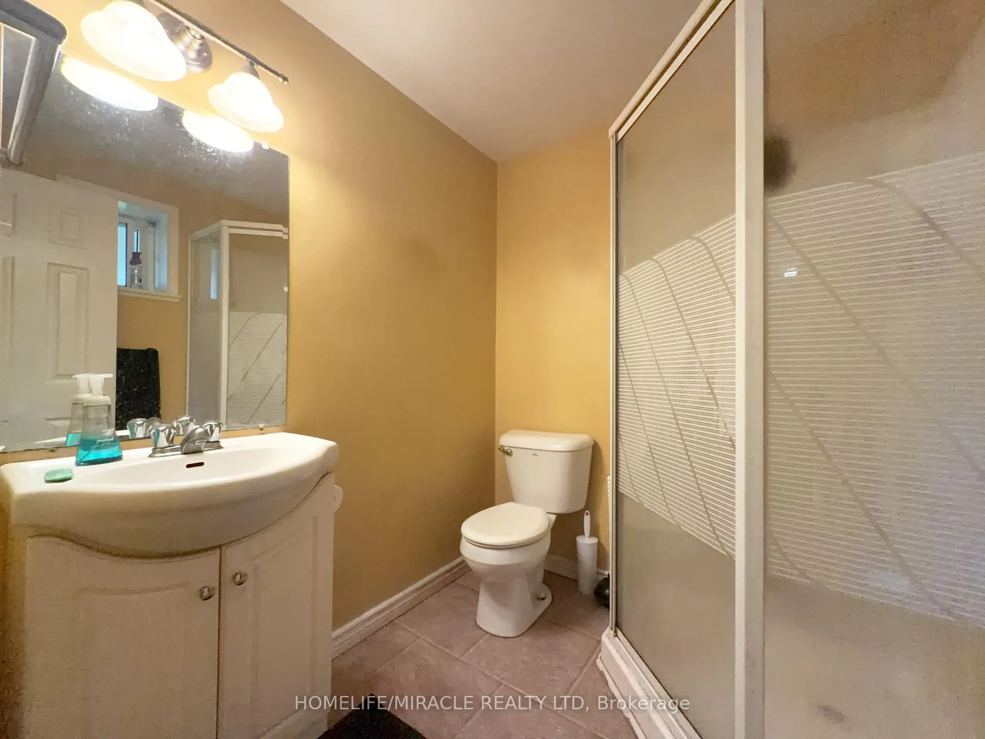 Photo 11 of 1898 Kingston Road, Pickering, Village East — HOMEH