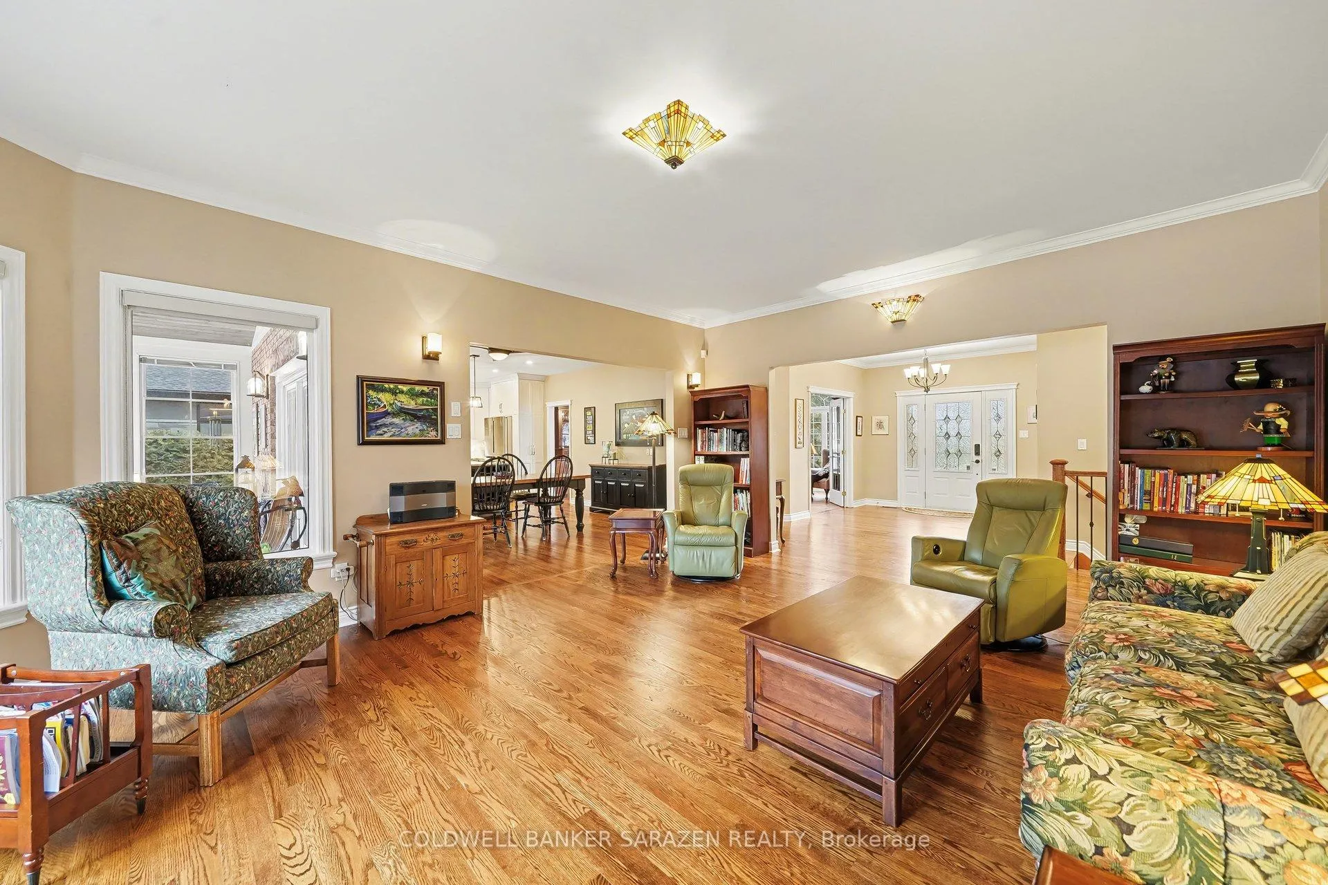 Photo 6 of 1334 Scharfgate Drive, Ottawa, Manotick Village & Manotick Estates — HOMEH