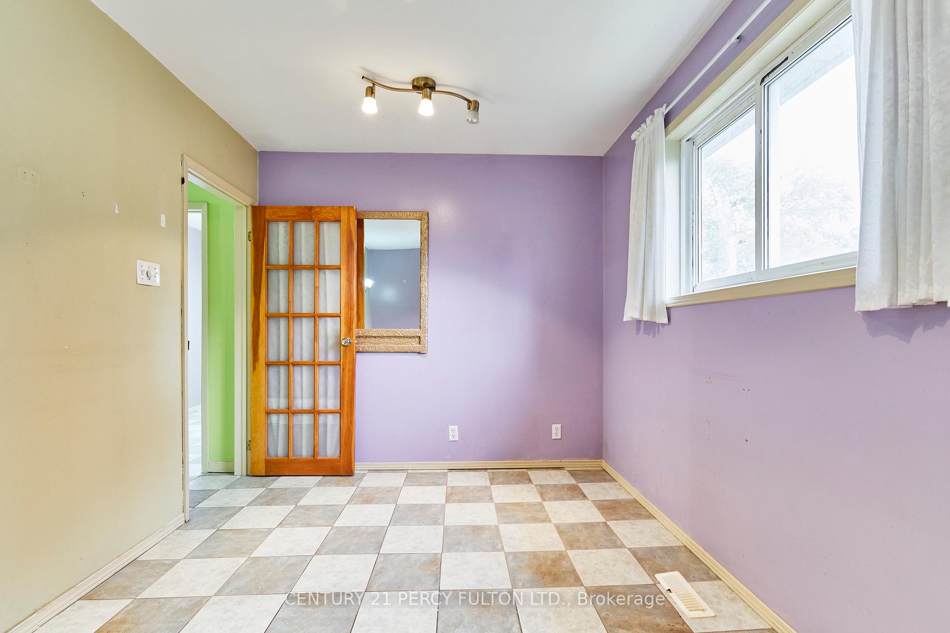 Photo 23 of 931 Liverpool Road, Pickering, Bay Ridges — HOMEH