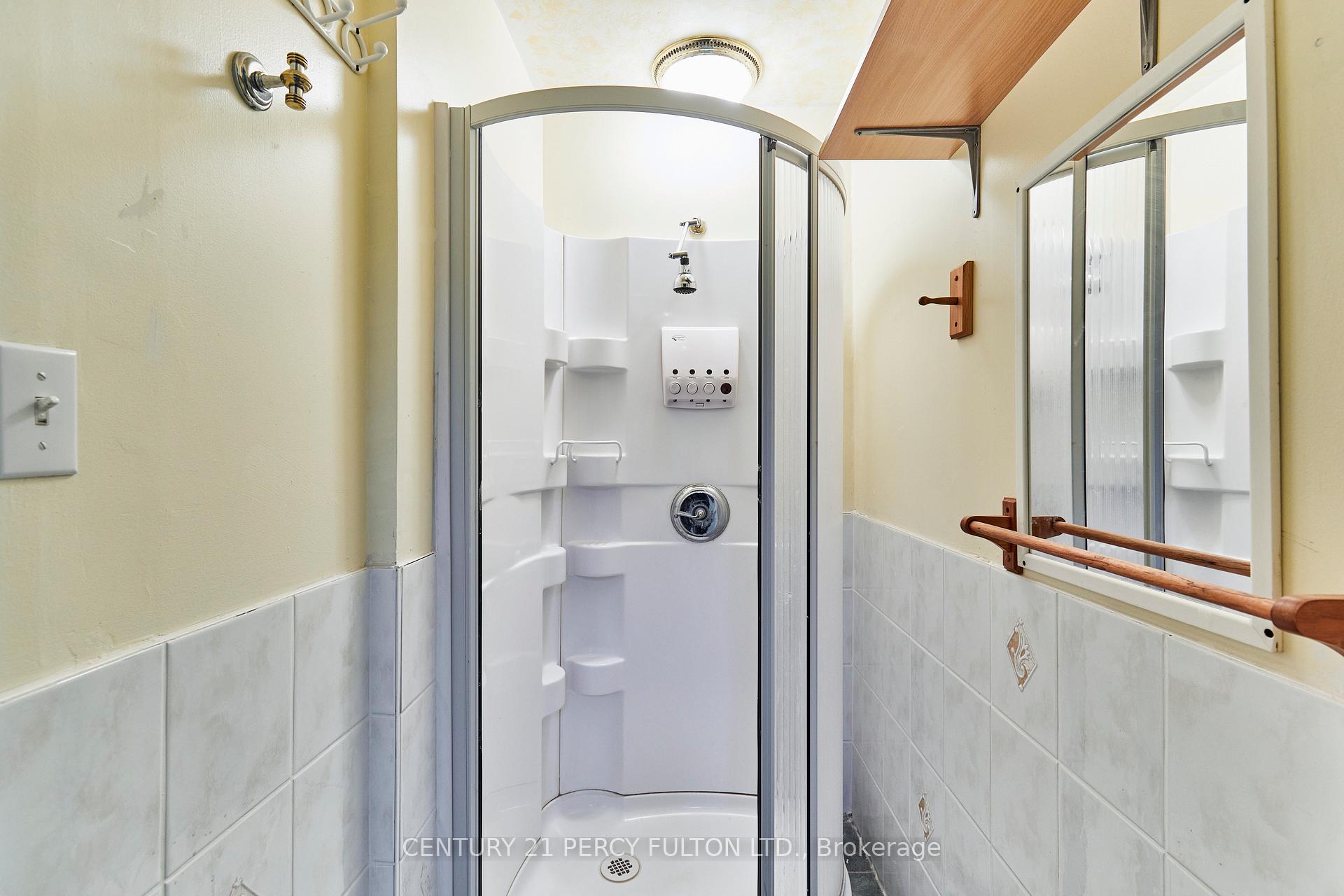Photo 31 of 931 Liverpool Road, Pickering, Bay Ridges — HOMEH