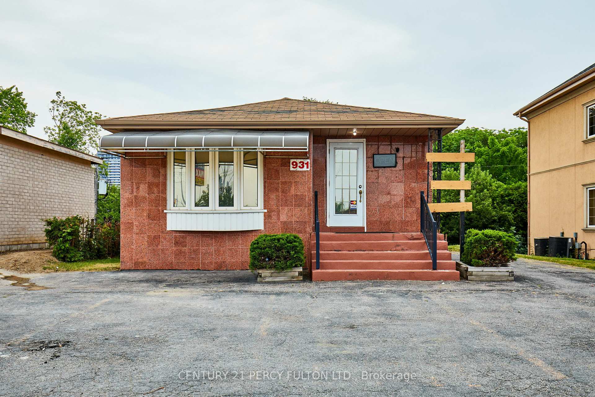 Photo 38 of 931 Liverpool Road, Pickering, Bay Ridges — HOMEH