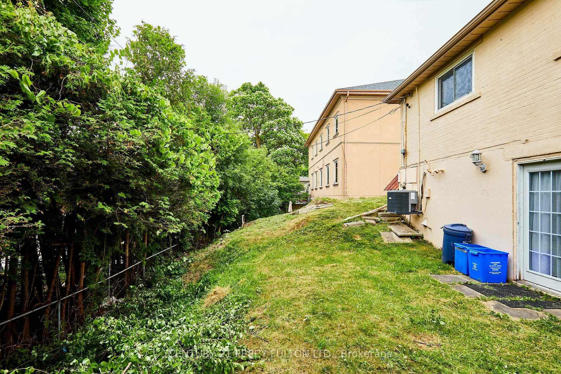 Photo 44 of 931 Liverpool Road, Pickering, Bay Ridges — HOMEH