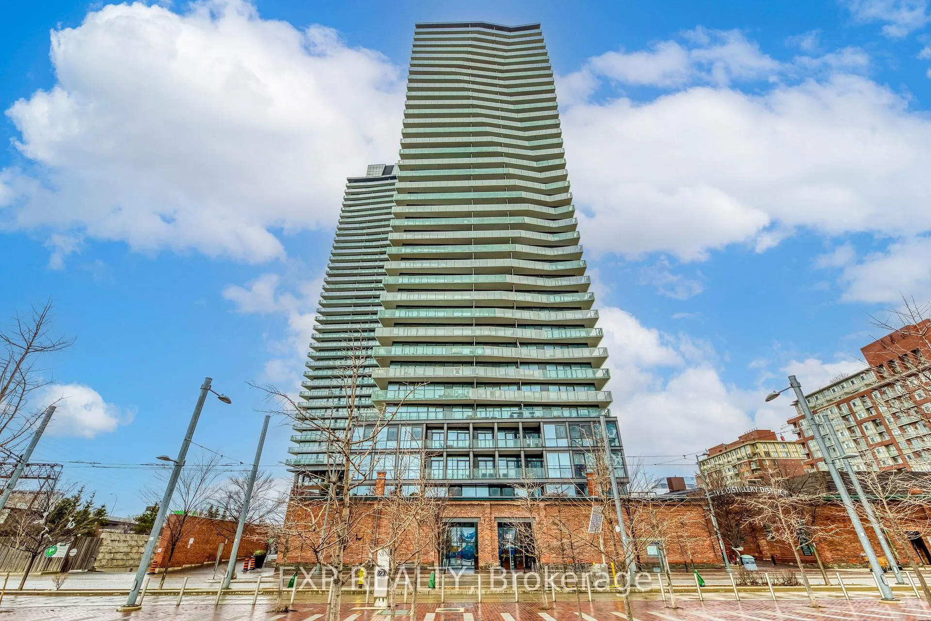 Front of Unit 3205, 390 Cherry Street
