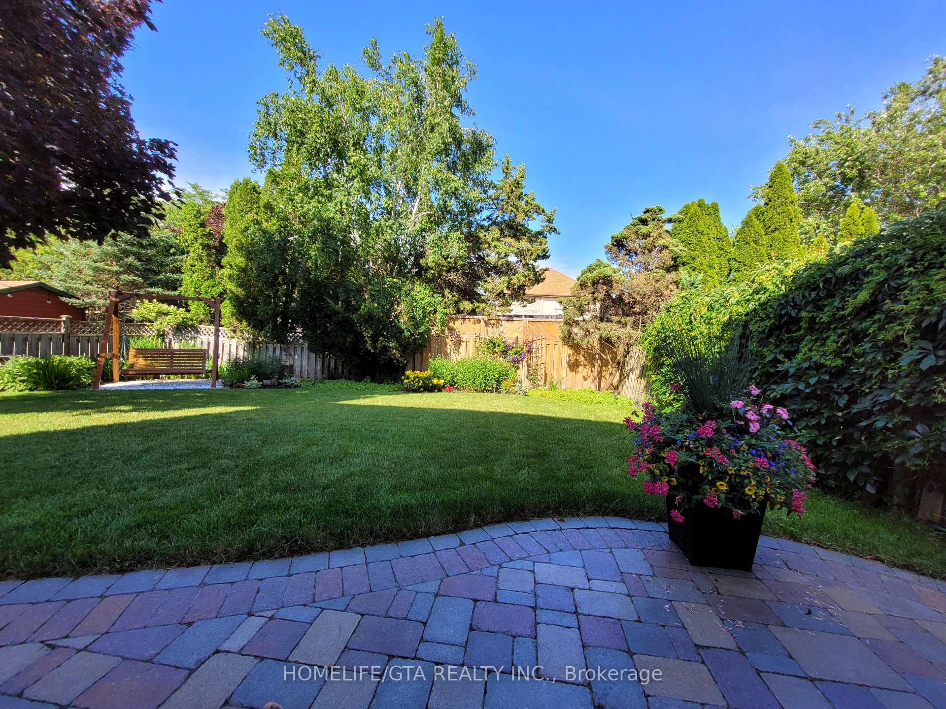Photo 47 of 1865 Brookshire Square, Pickering, Liverpool — HOMEH