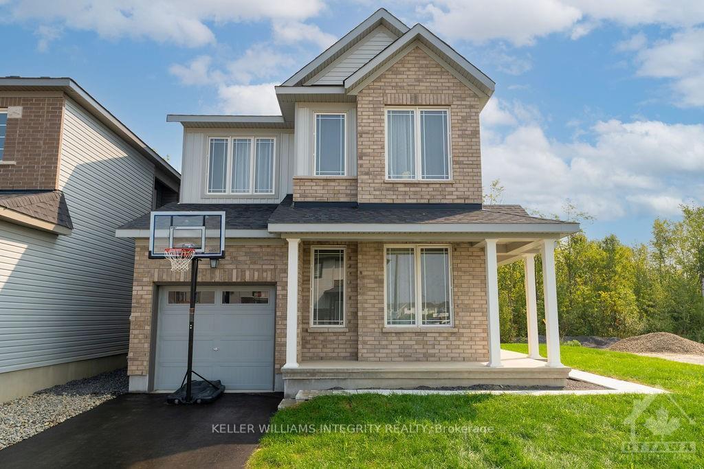 Front of 655 Persimmon Way