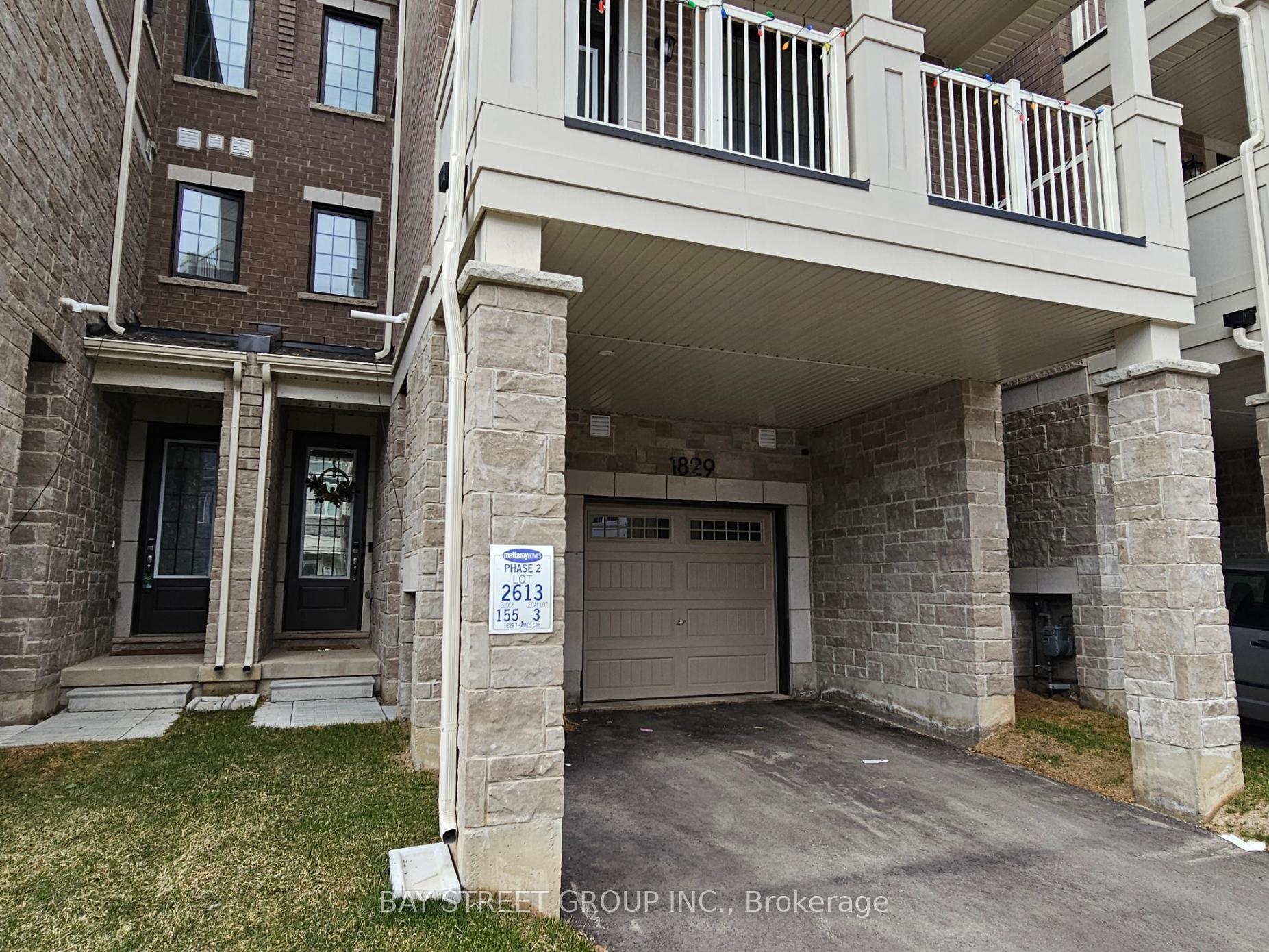 Photo 2 of 1829 Thames Circle, Milton, Bowes — HOMEH