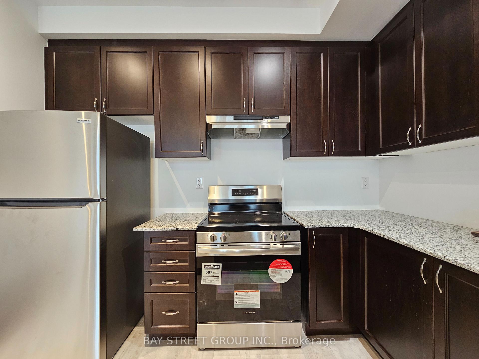 Photo 10 of 1829 Thames Circle, Milton, Bowes — HOMEH