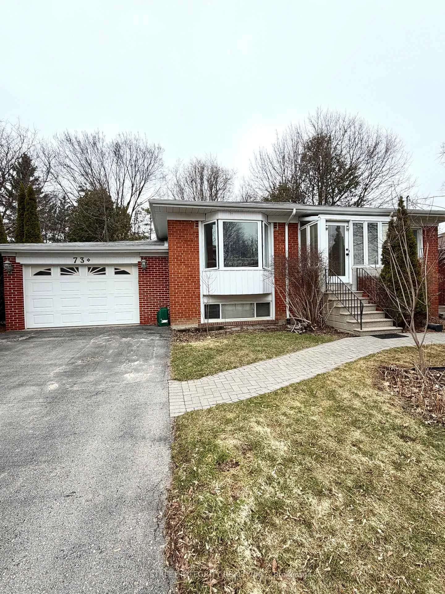 Front of Unit Lowerfl, 73 Boothbay Crescent
