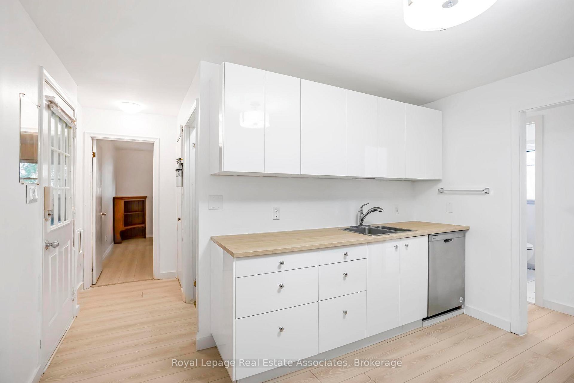 Photo 10 of 256 Chapel Street, Norfolk, Simcoe — HOMEH