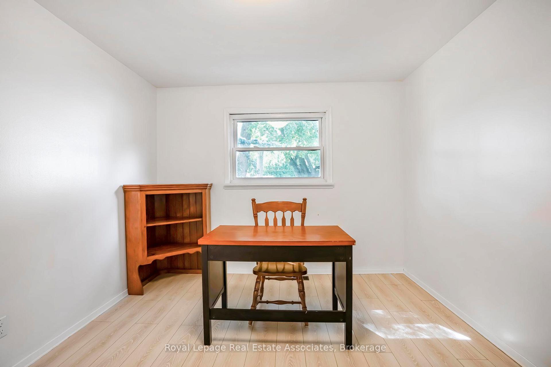 Photo 19 of 256 Chapel Street, Norfolk, Simcoe — HOMEH