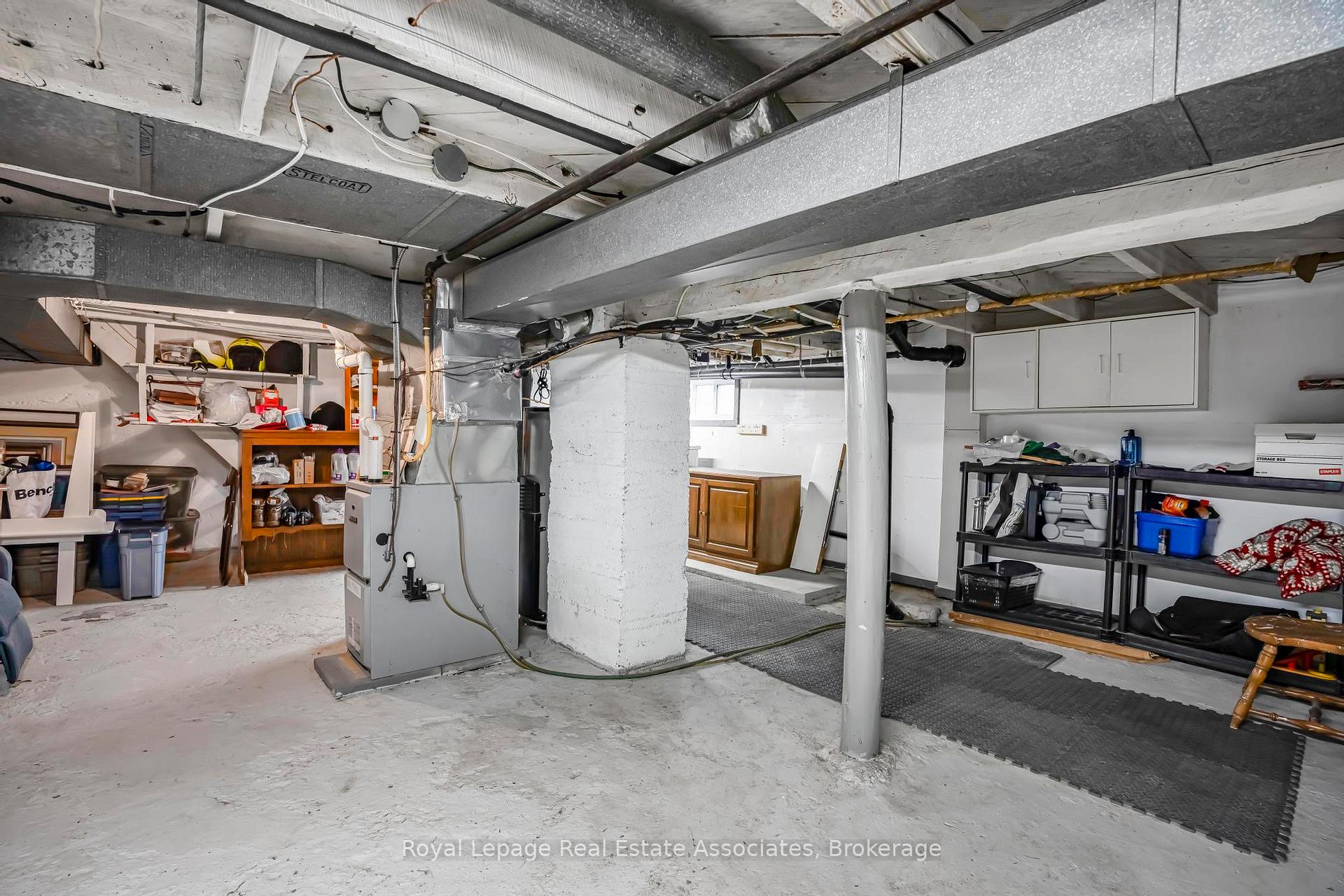 Photo 24 of 256 Chapel Street, Norfolk, Simcoe — HOMEH