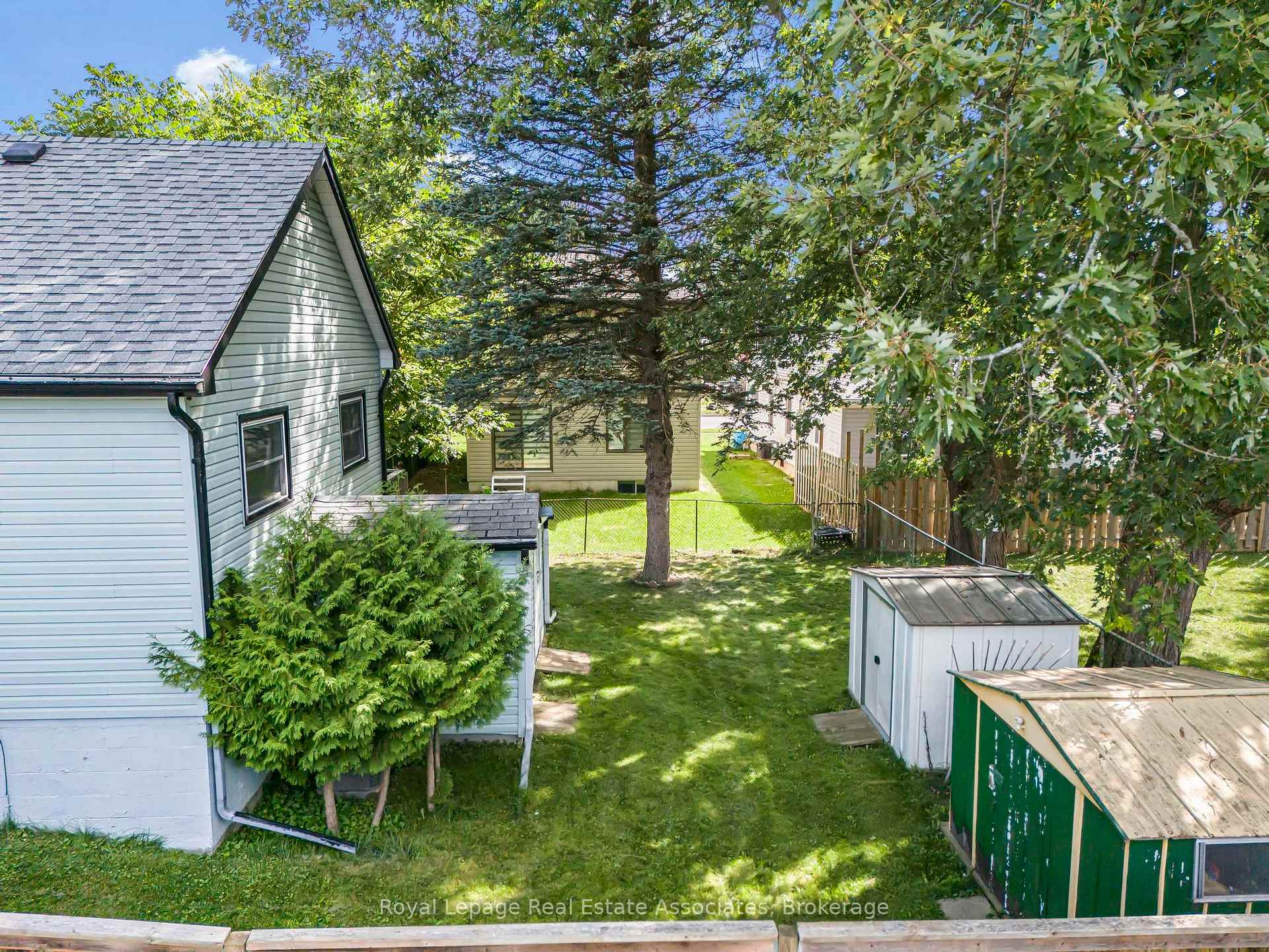 Photo 28 of 256 Chapel Street, Norfolk, Simcoe — HOMEH
