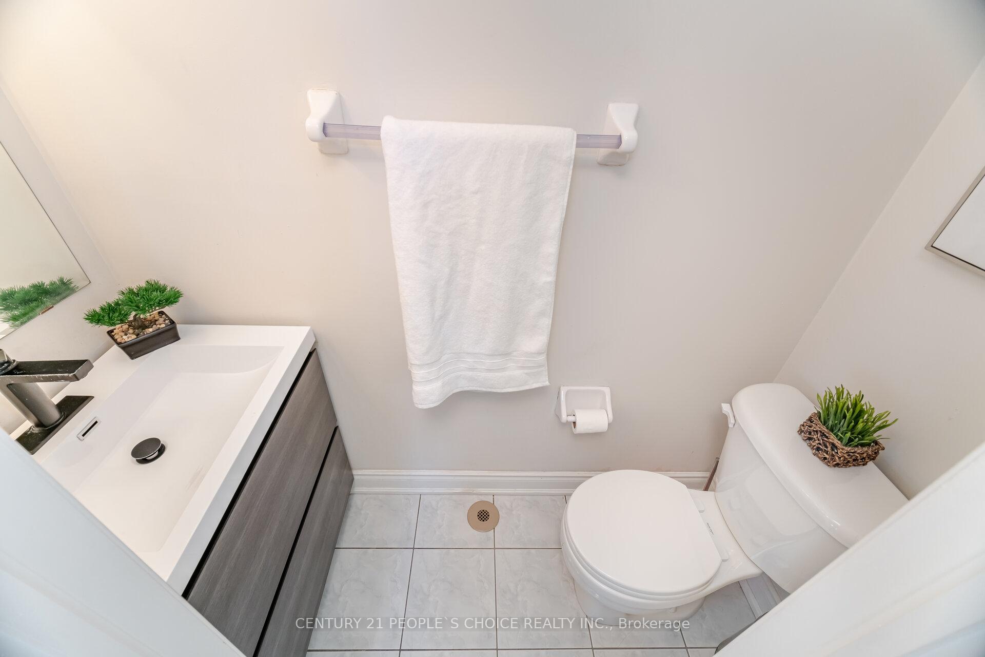 Photo 19 of 630 Thompson Road S, Milton, Coates — HOMEH