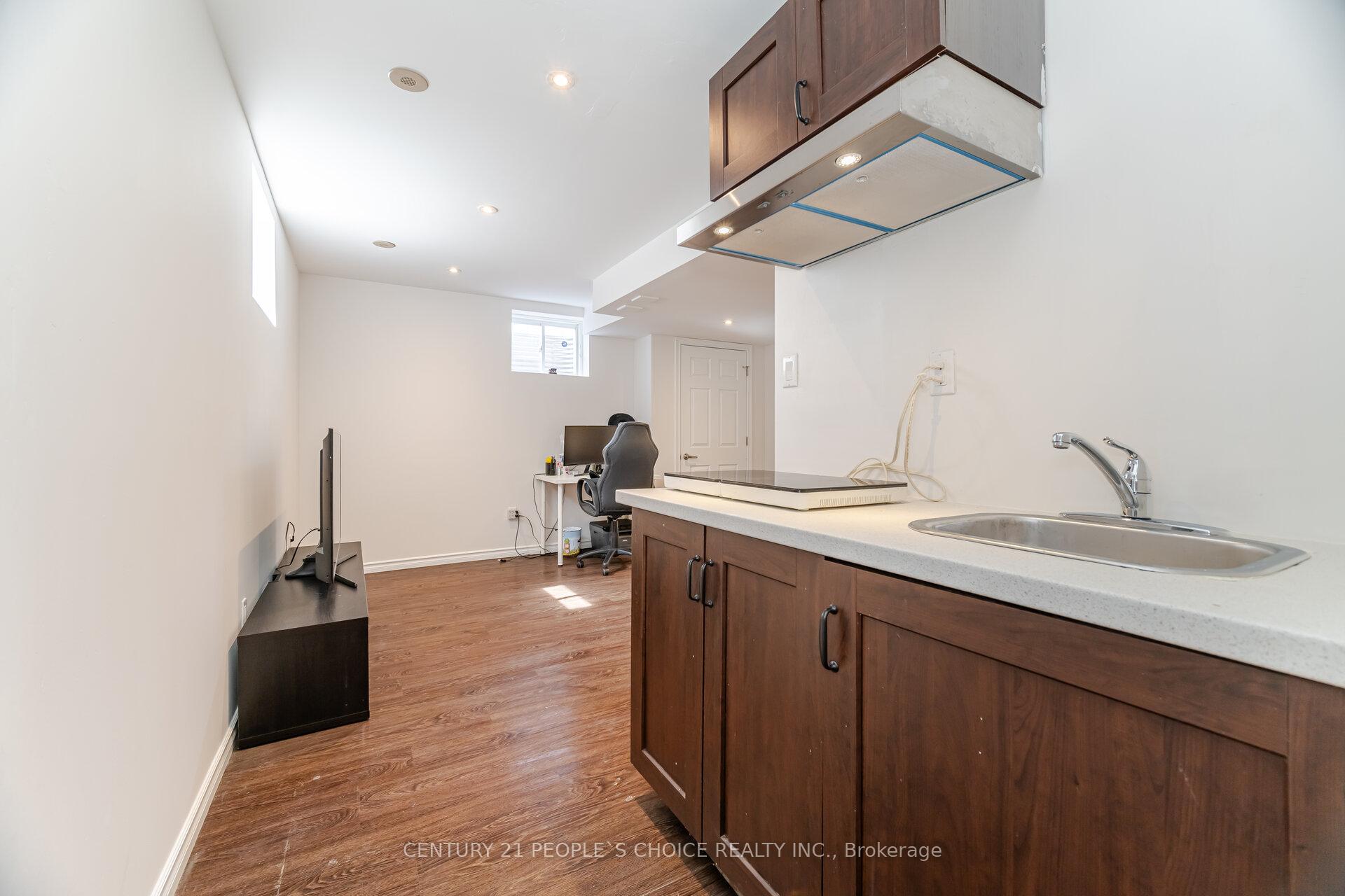 Photo 39 of 630 Thompson Road S, Milton, Coates — HOMEH