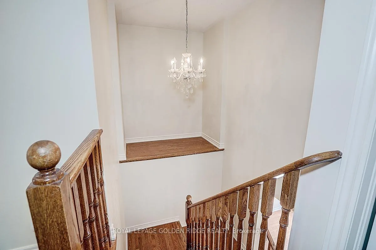 Photo 17 of 23 Drew Kelly Way, Markham, Buttonville — HOMEH