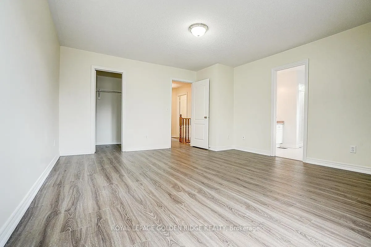 Photo 22 of 23 Drew Kelly Way, Markham, Buttonville — HOMEH