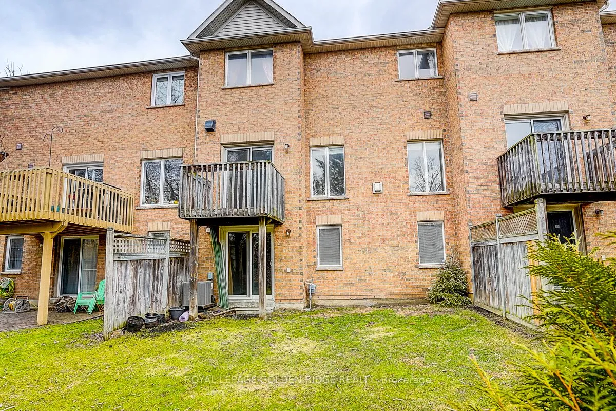 Photo 38 of 23 Drew Kelly Way, Markham, Buttonville — HOMEH
