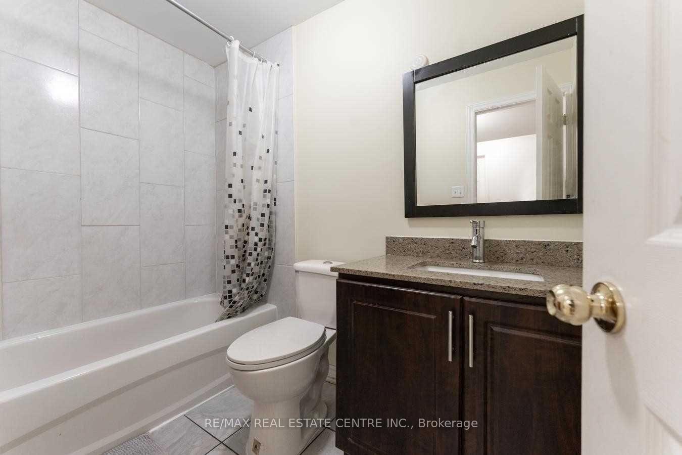 Photo 3 of Unit Bsmt, 455 Ollerenshaw Point, Milton, Harrison — HOMEH