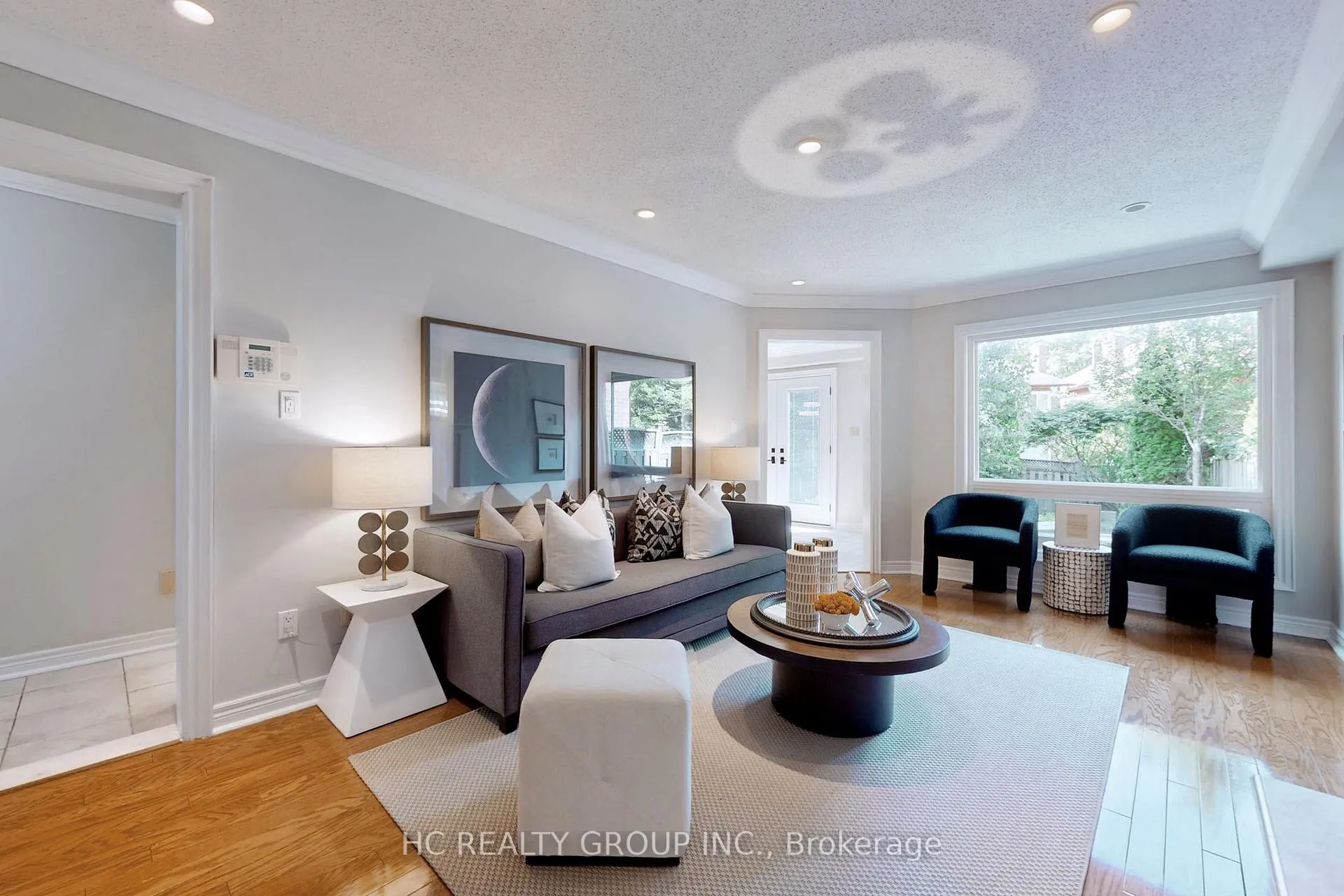 Photo 8 of 883 Darwin Drive, Pickering, Liverpool — HOMEH