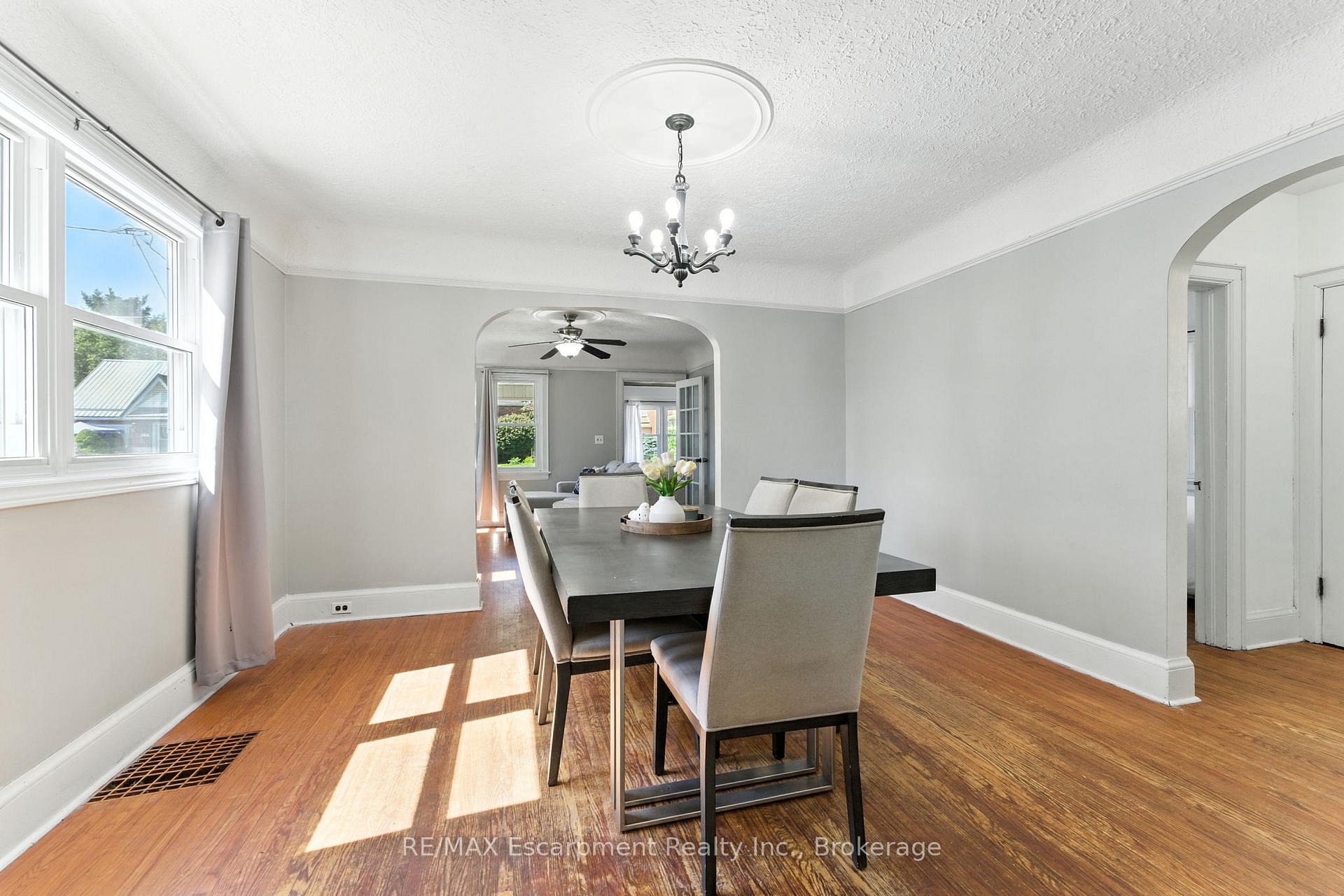 Photo 13 of 103 Orchard Avenue, Norfolk, Simcoe — HOMEH