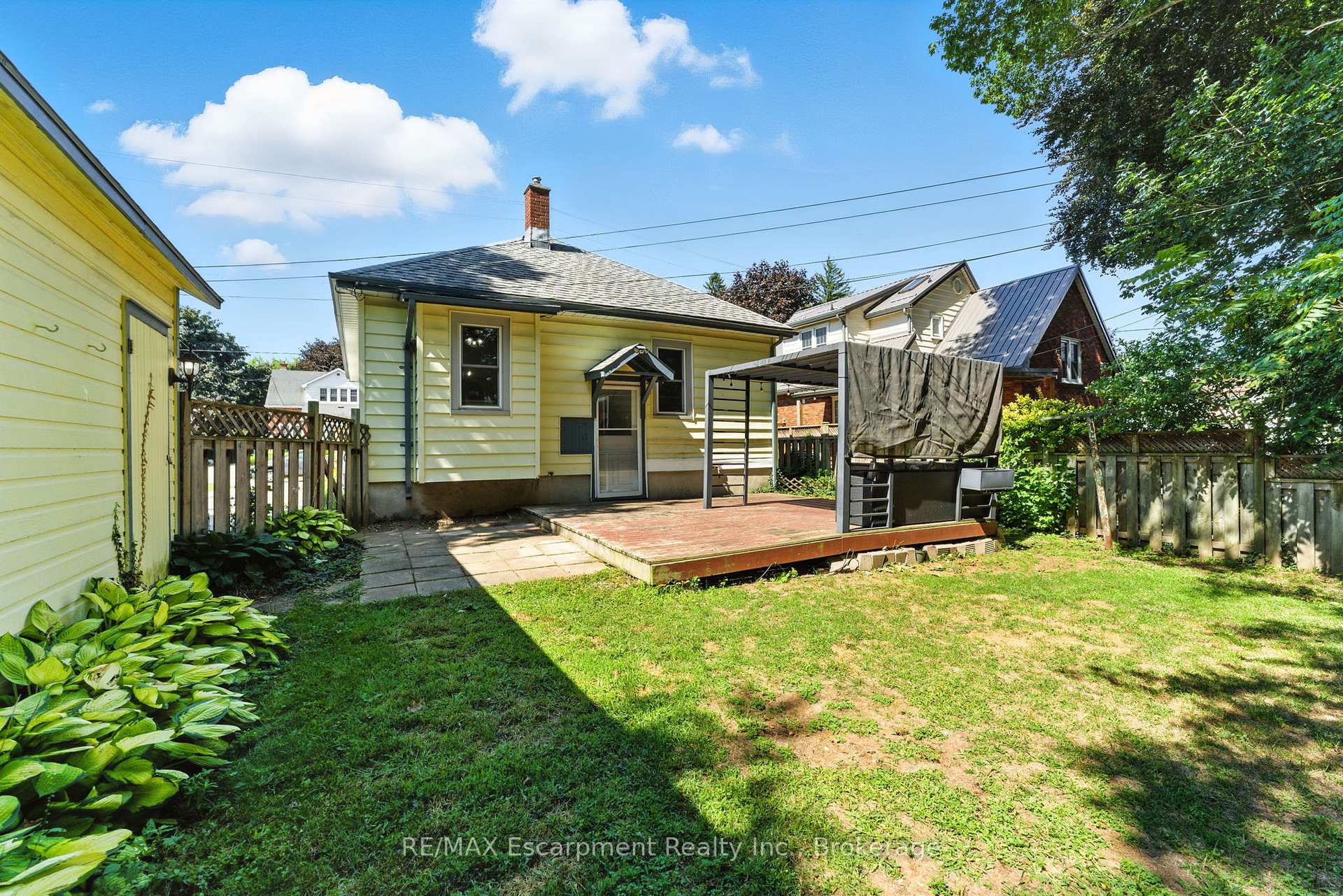 Photo 29 of 103 Orchard Avenue, Norfolk, Simcoe — HOMEH
