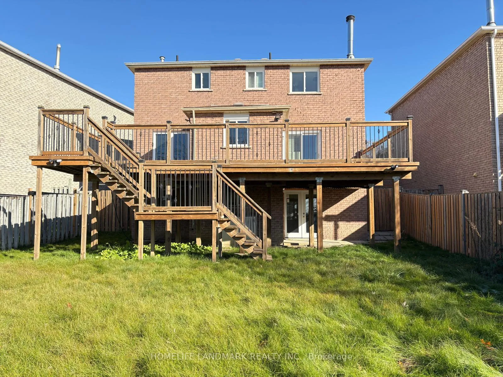 Photo 21 of 2364 Strathmore Crescent, Pickering, Brock Ridge — HOMEH