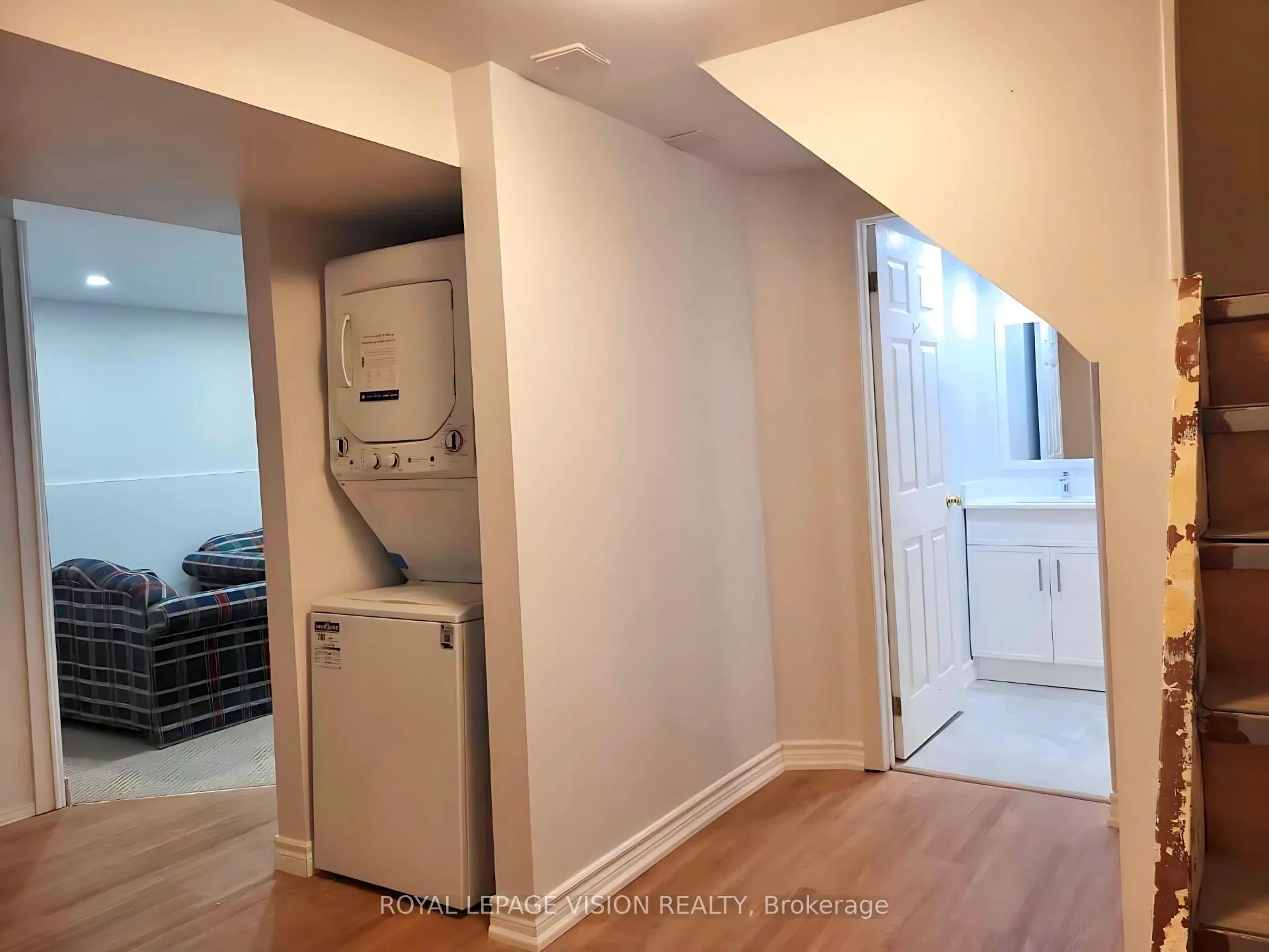 Photo 5 of Unit BSMT, 696 Victory Drive, Pickering, West Shore — HOMEH