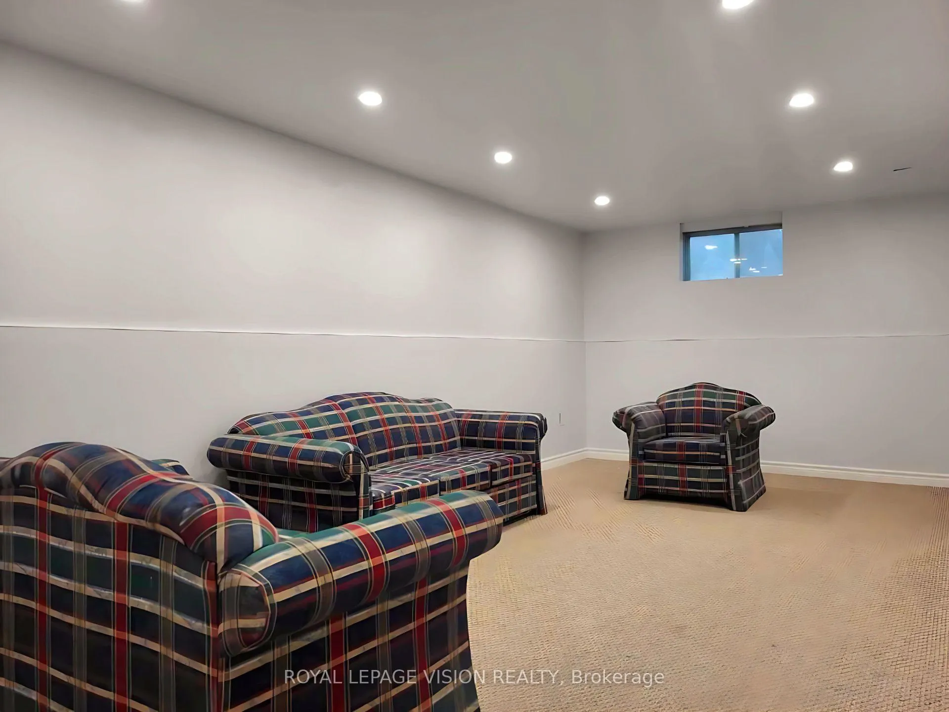Photo 7 of Unit BSMT, 696 Victory Drive, Pickering, West Shore — HOMEH