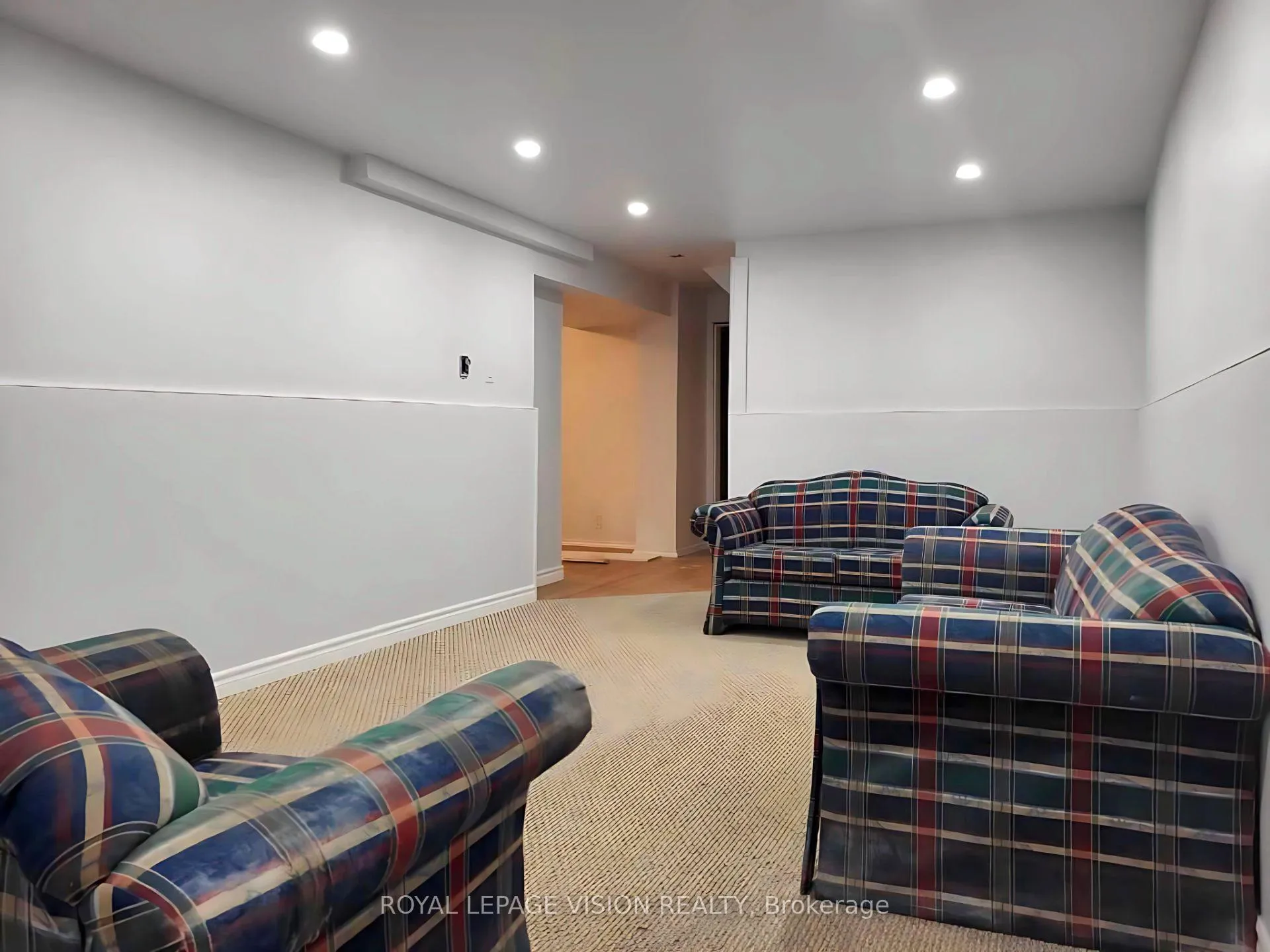 Photo 8 of Unit BSMT, 696 Victory Drive, Pickering, West Shore — HOMEH