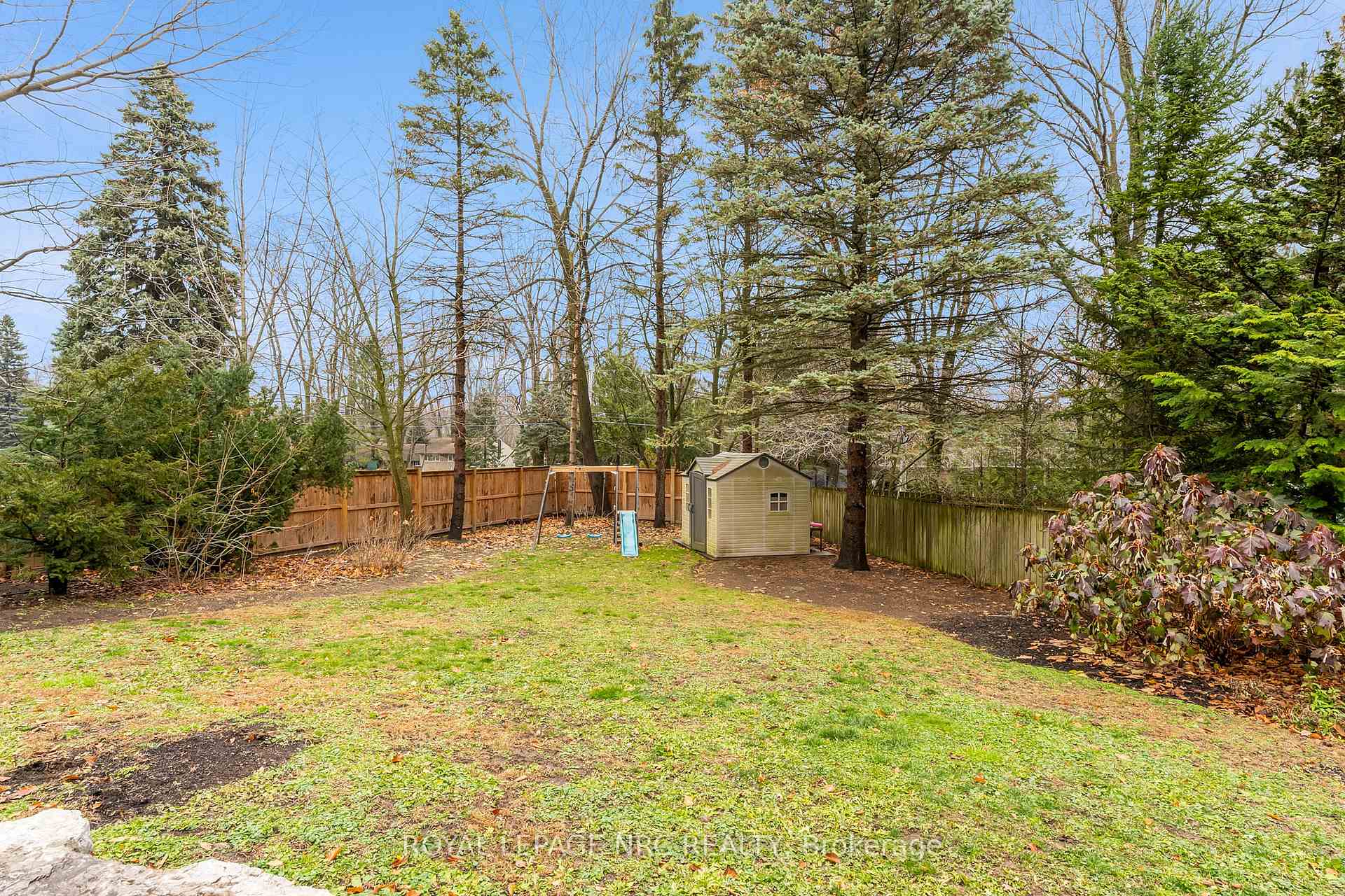 Photo 11 of 47 Forest Hill Crescent, Pelham, Fonthill — HOMEH