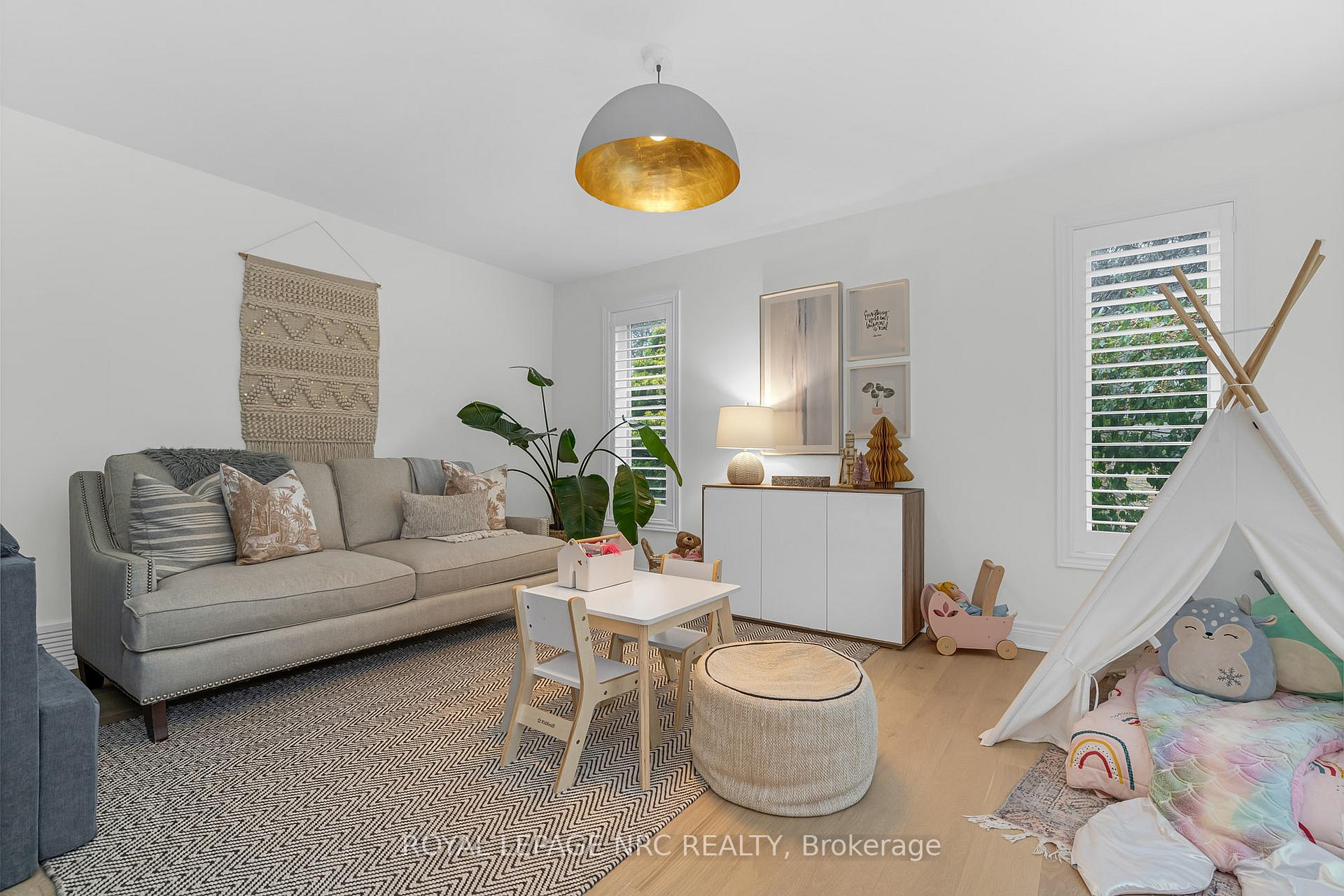Photo 16 of 47 Forest Hill Crescent, Pelham, Fonthill — HOMEH