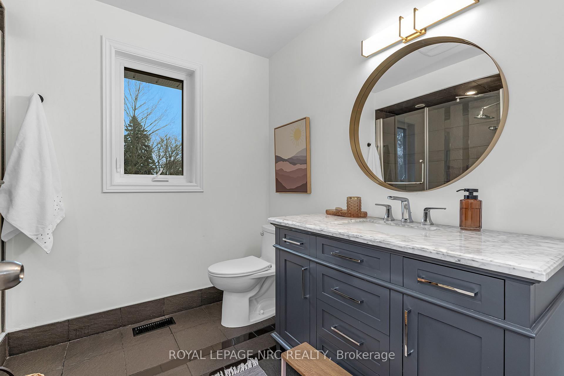 Photo 32 of 47 Forest Hill Crescent, Pelham, Fonthill — HOMEH